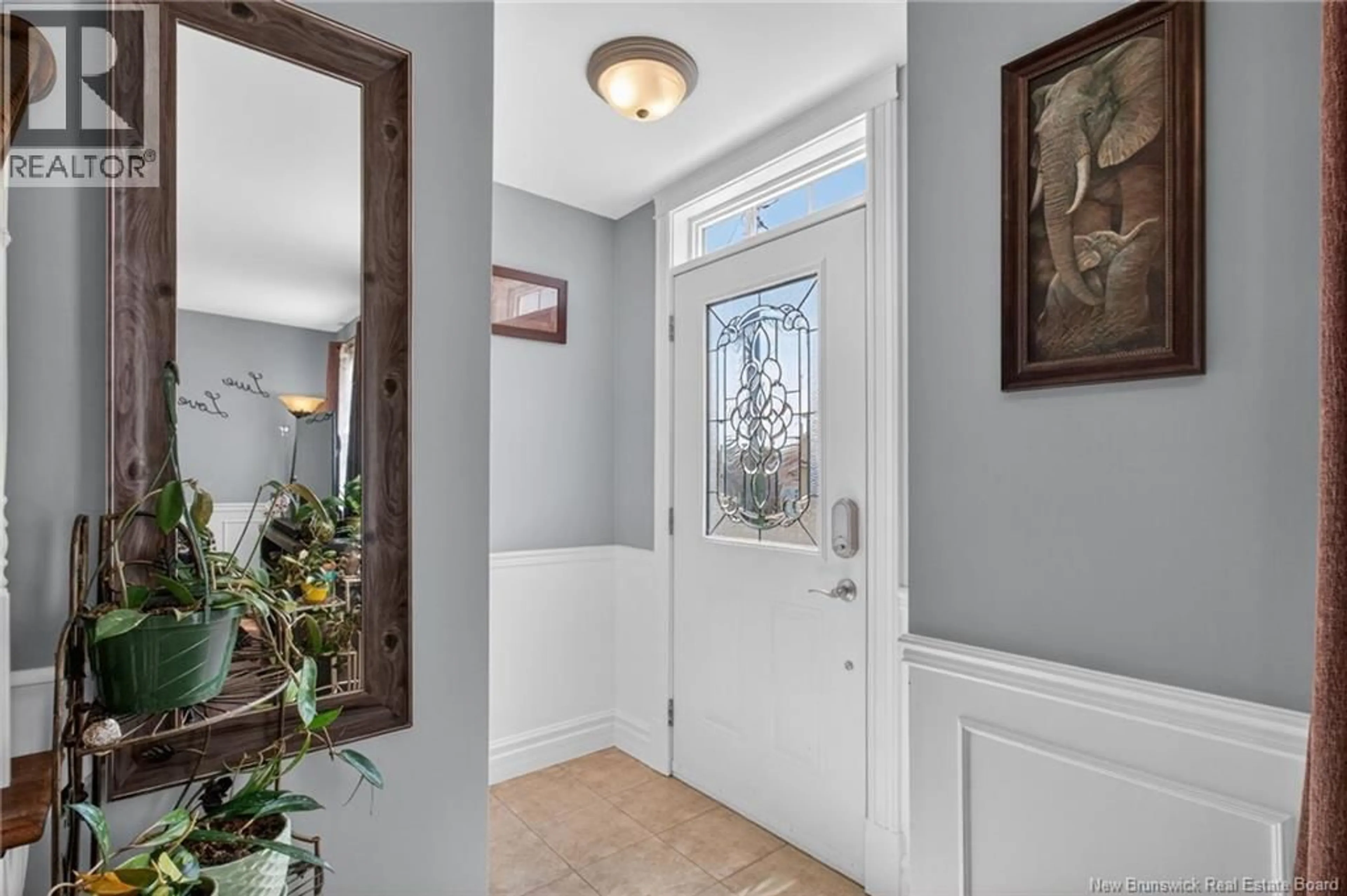 Indoor entryway for 43 TANYA CRESCENT, Moncton New Brunswick E1E4V3