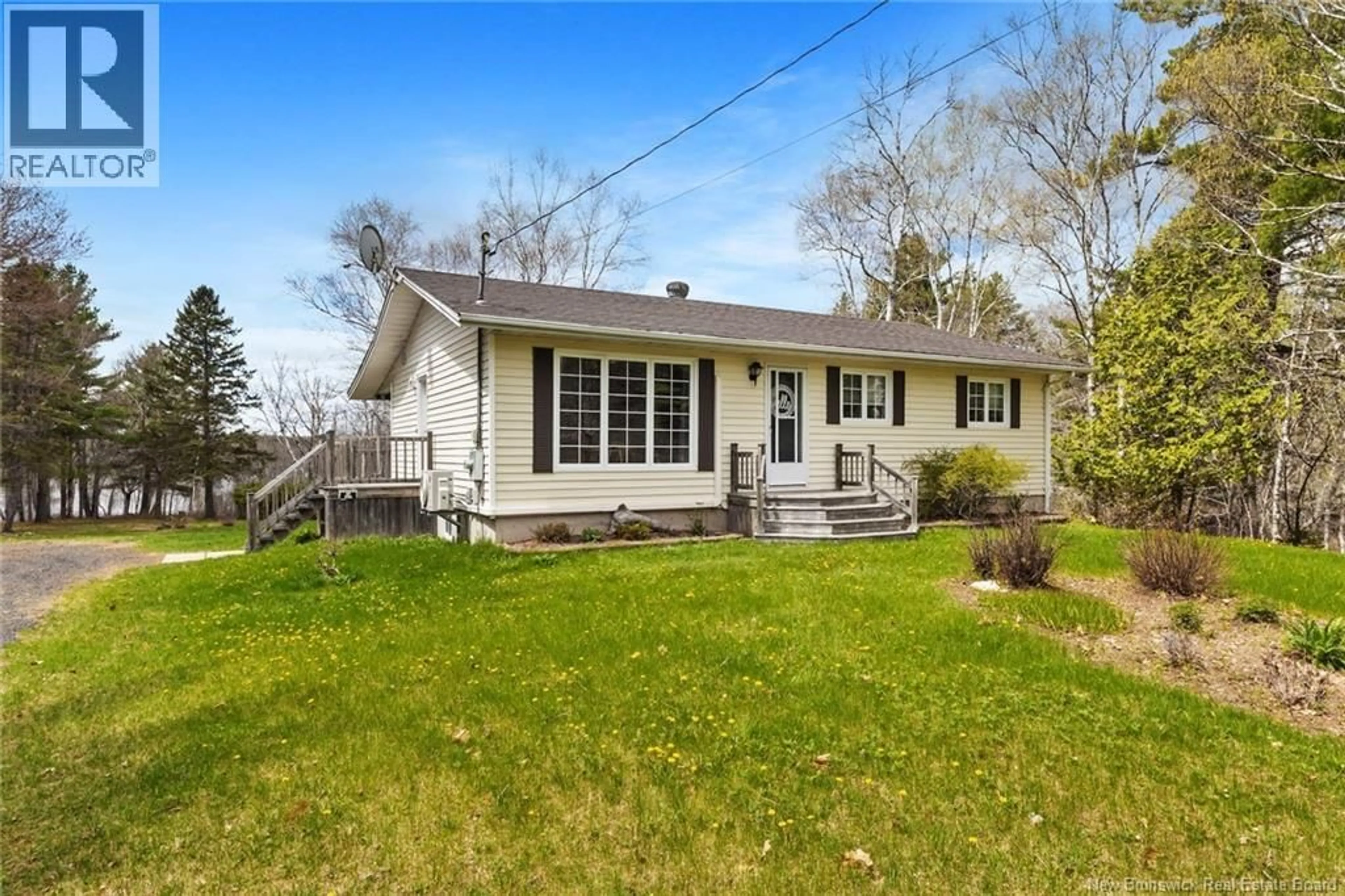 Home with vinyl exterior material, street for 4856 ROUTE 123, Chipman New Brunswick E4A2C1