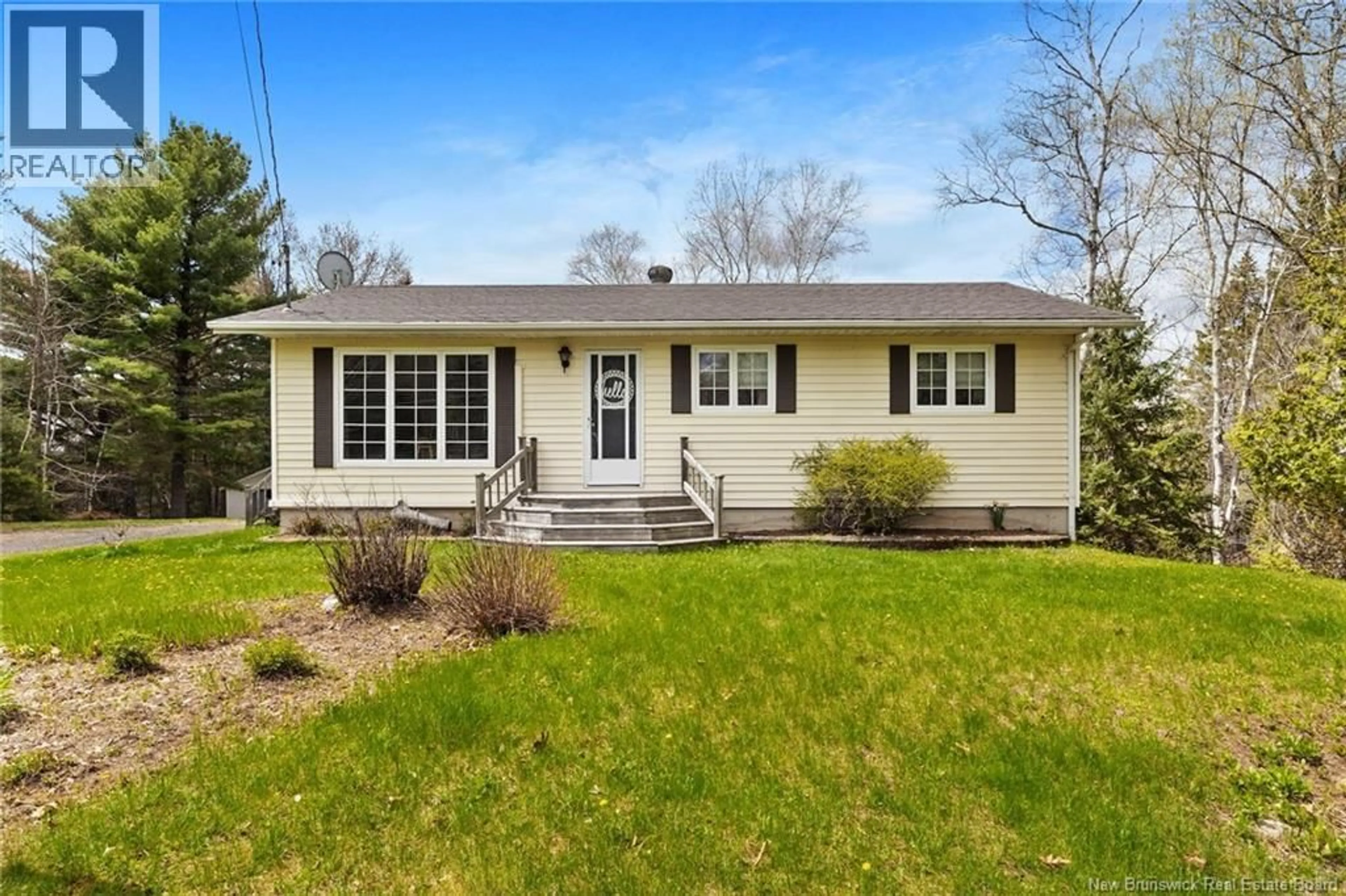 Home with vinyl exterior material, street for 4856 ROUTE 123, Chipman New Brunswick E4A2C1