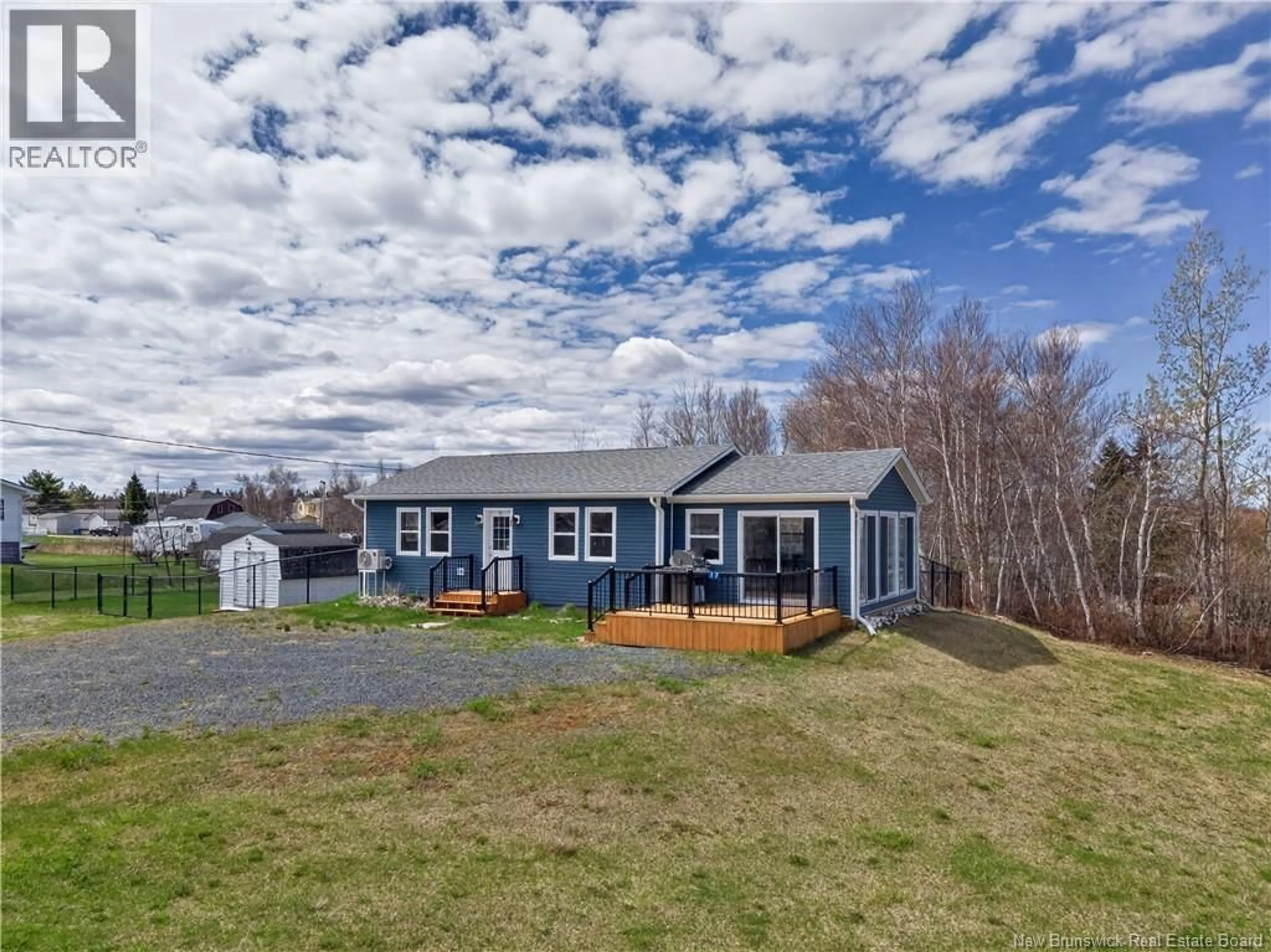 A pic from outside/outdoor area/front of a property/back of a property/a pic from drone, unknown for 17 NORTH BAYVIEW ROAD, Baie-Sainte-Anne New Brunswick E9A1A2