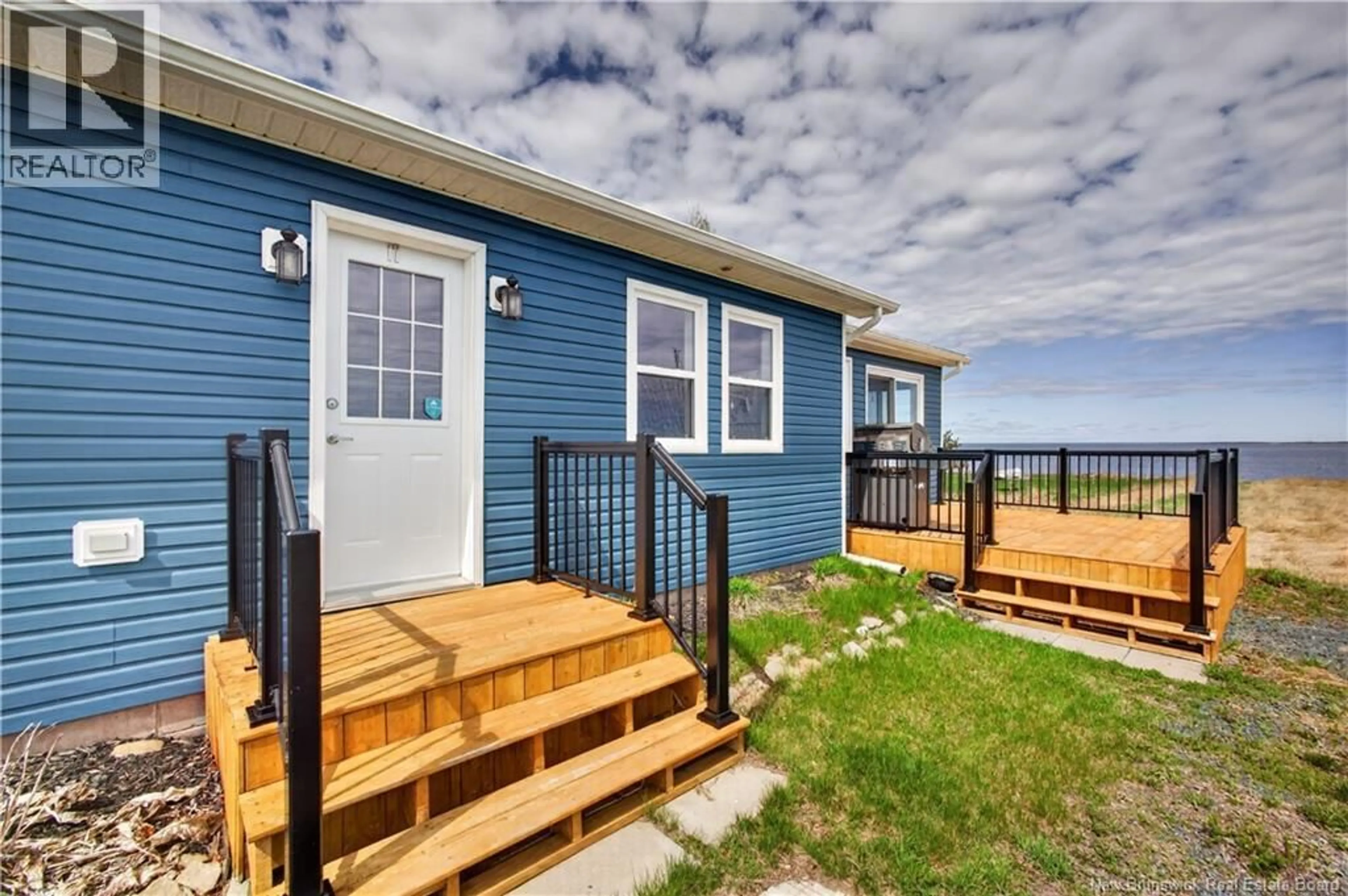 Patio, water/lake/river/ocean view for 17 NORTH BAYVIEW ROAD, Baie-Sainte-Anne New Brunswick E9A1A2