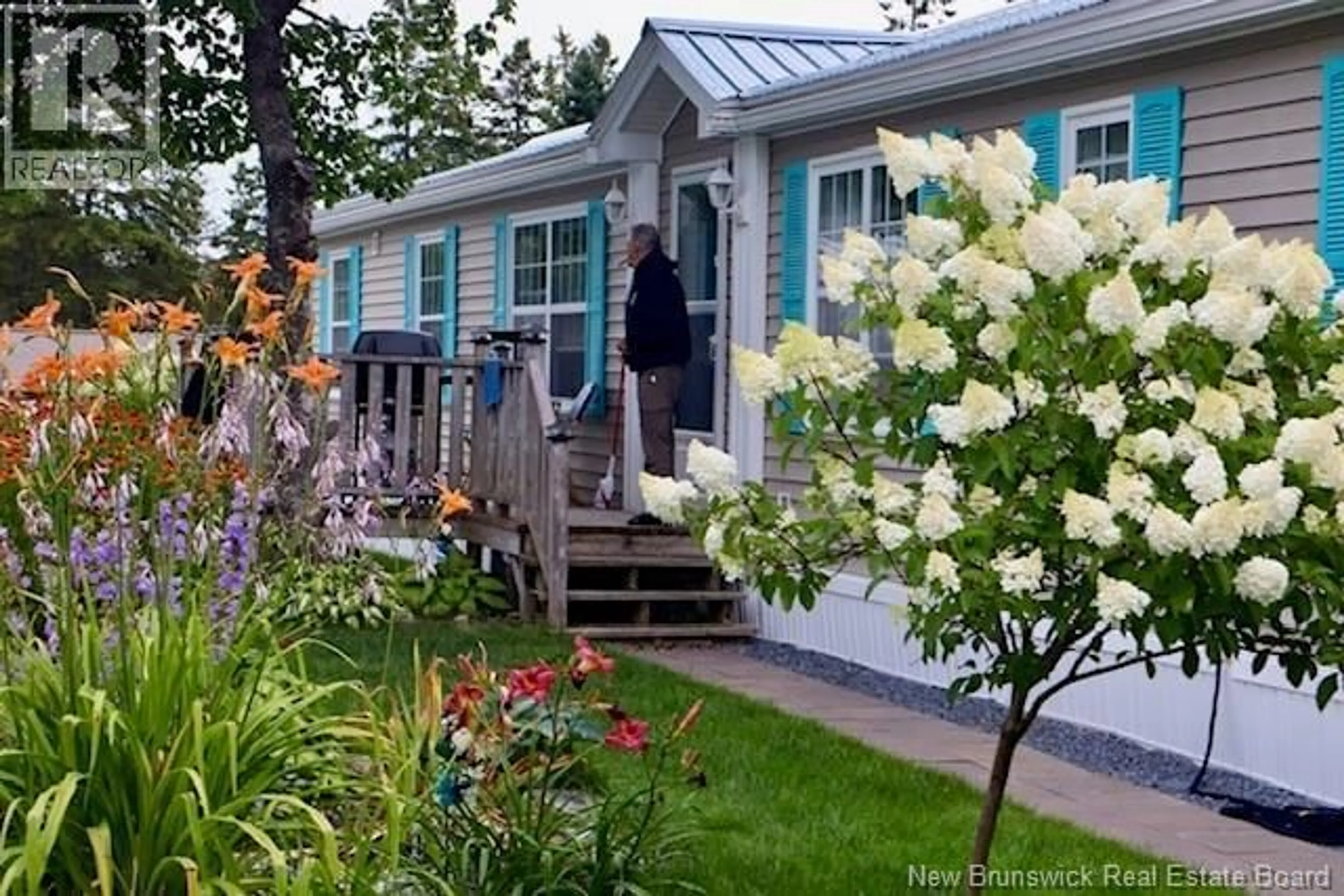 Patio, street for 11 SITKA LANE, Quispamsis New Brunswick E2G1W9