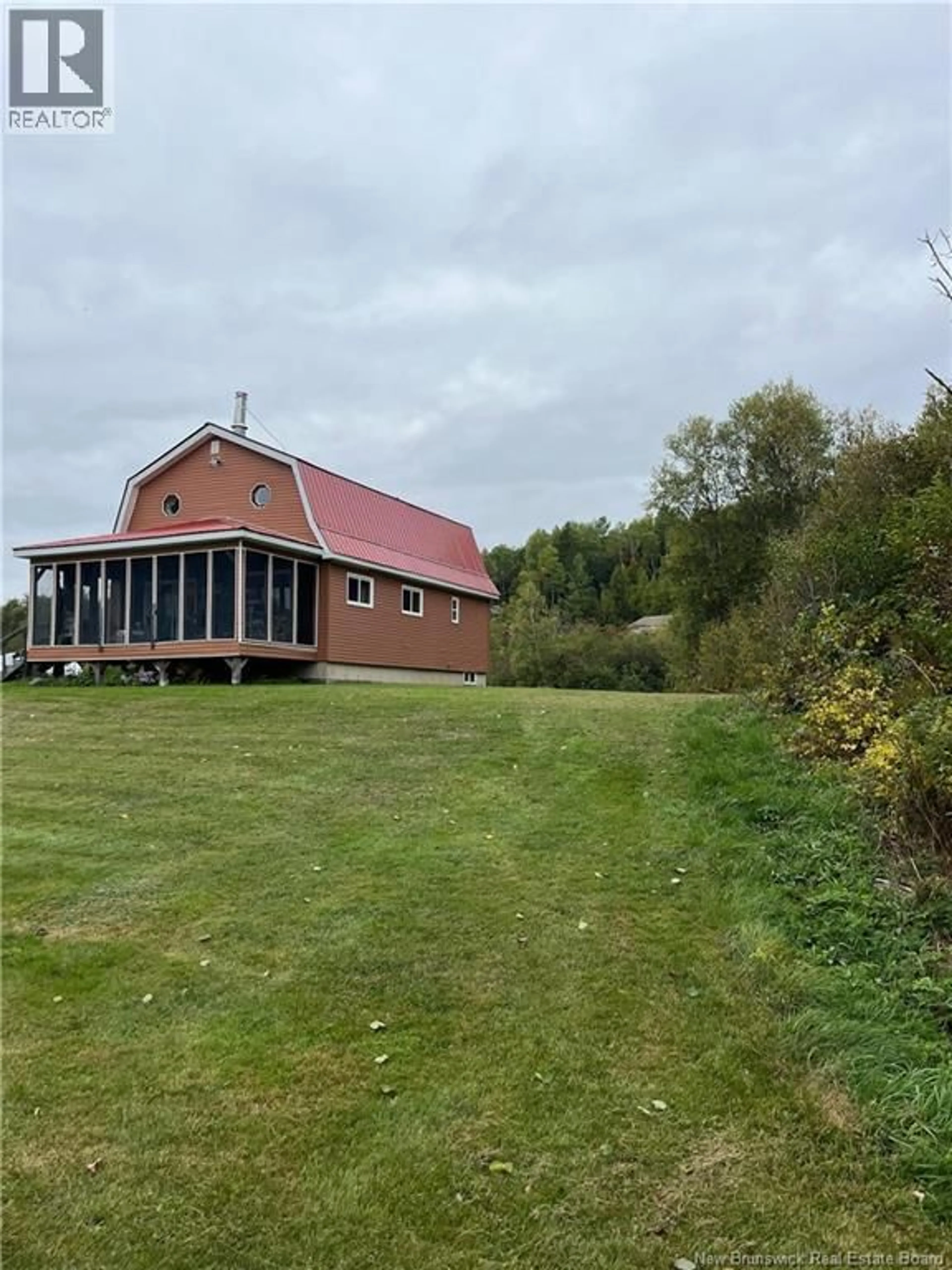 A pic from outside/outdoor area/front of a property/back of a property/a pic from drone, building for 56 COLFORD LANE, Howard New Brunswick E9B2C7