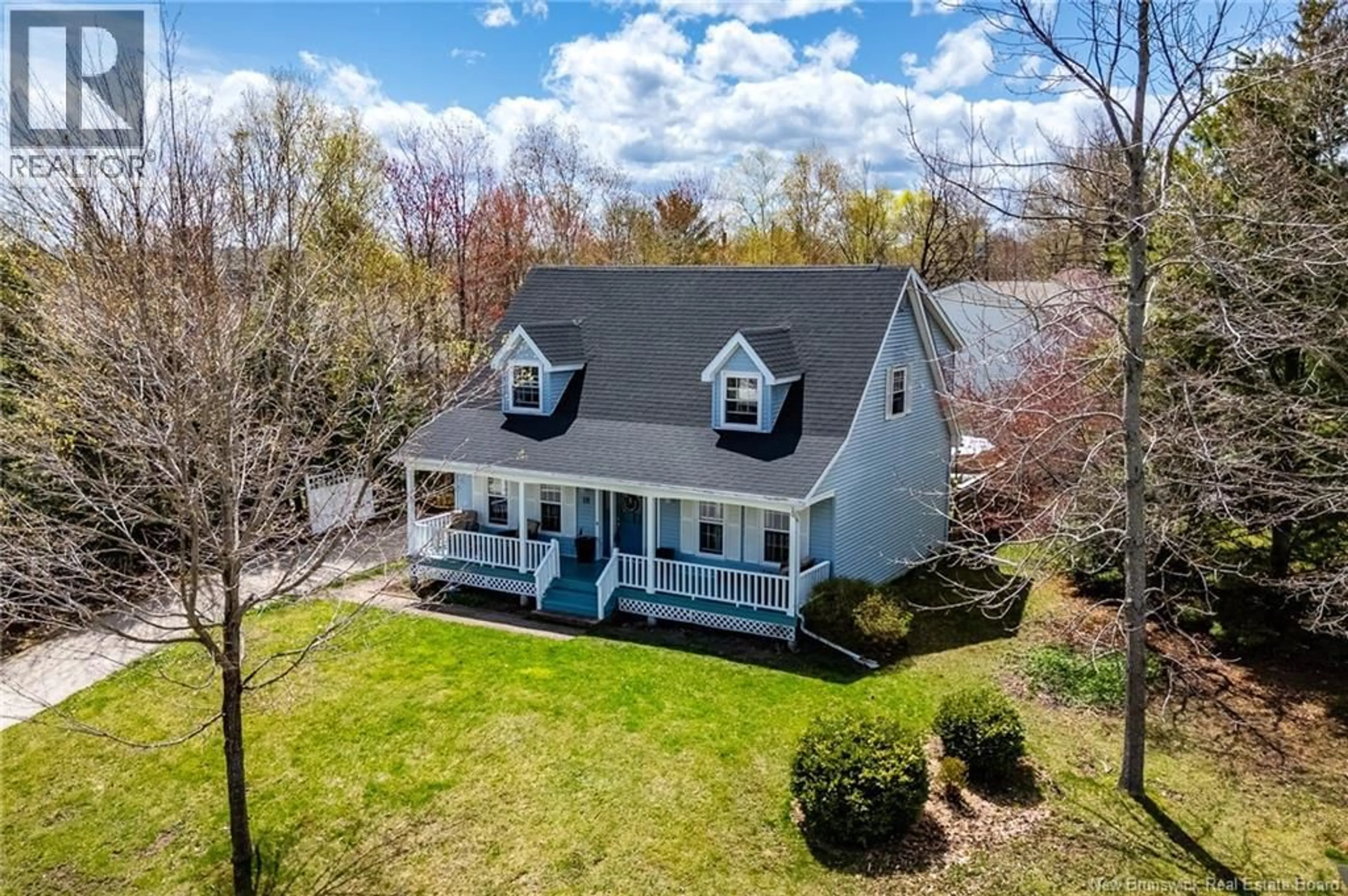 A pic from outside/outdoor area/front of a property/back of a property/a pic from drone, water/lake/river/ocean view for 18 PUGSLEY STREET, Fredericton New Brunswick E3B6J3