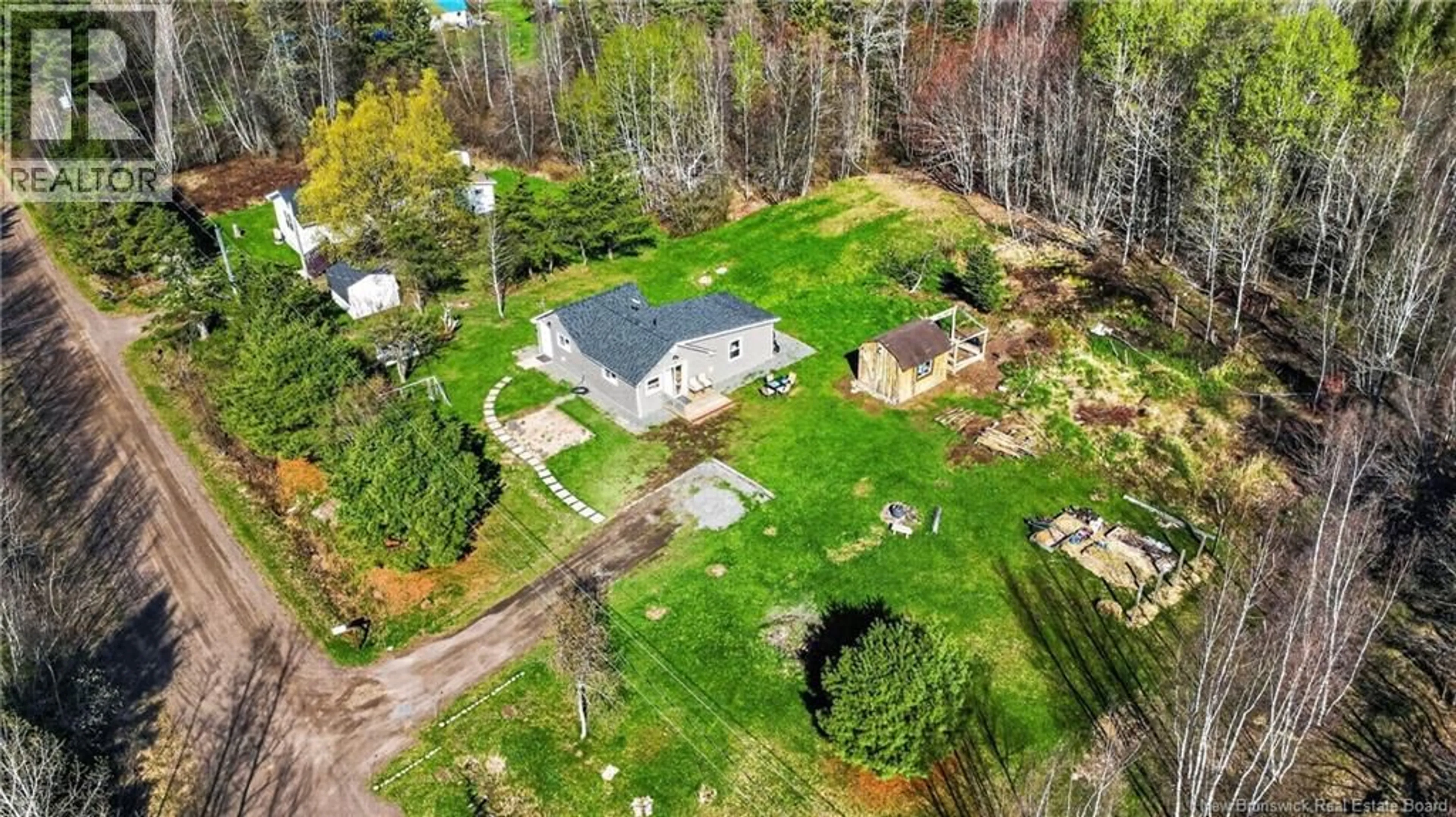 A pic from outside/outdoor area/front of a property/back of a property/a pic from drone, unknown for 27 BECKWITH ROAD, Harcourt New Brunswick E4T2P8