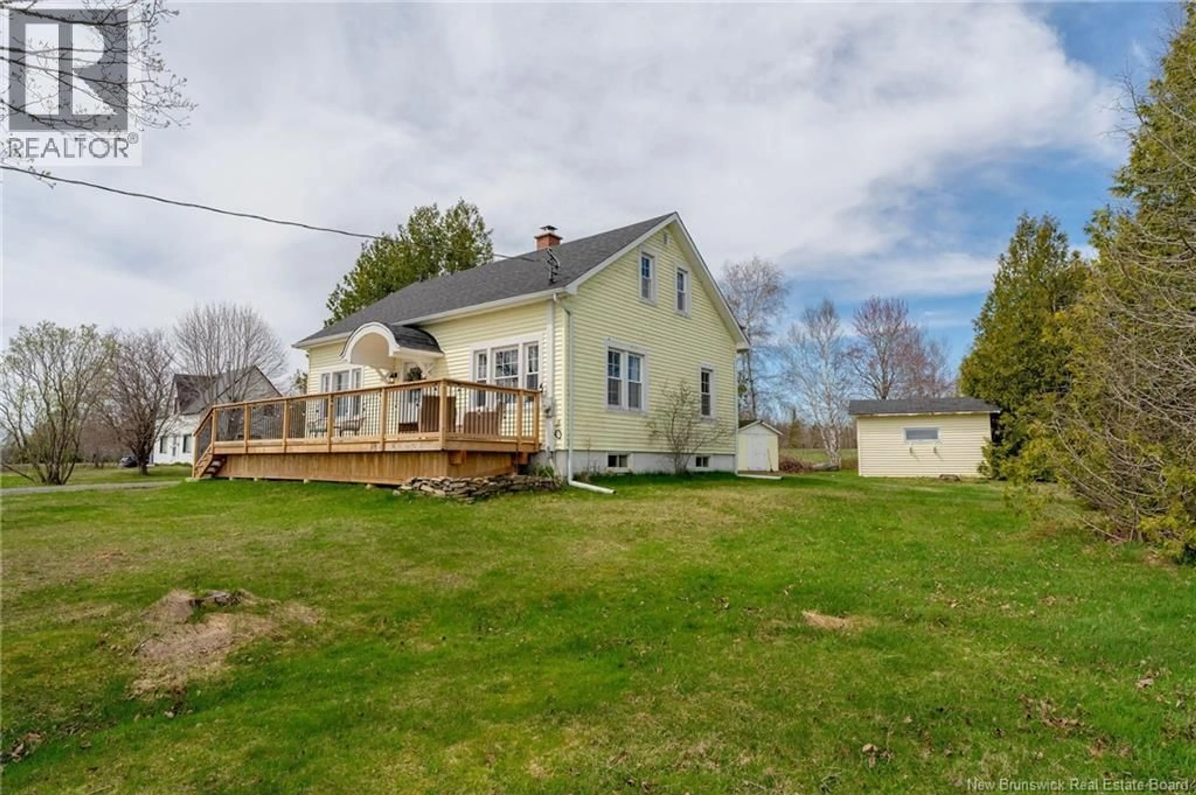 A pic from outside/outdoor area/front of a property/back of a property/a pic from drone, unknown for 716 TWEEDSIDE ROAD, Harvey New Brunswick E6K2L5