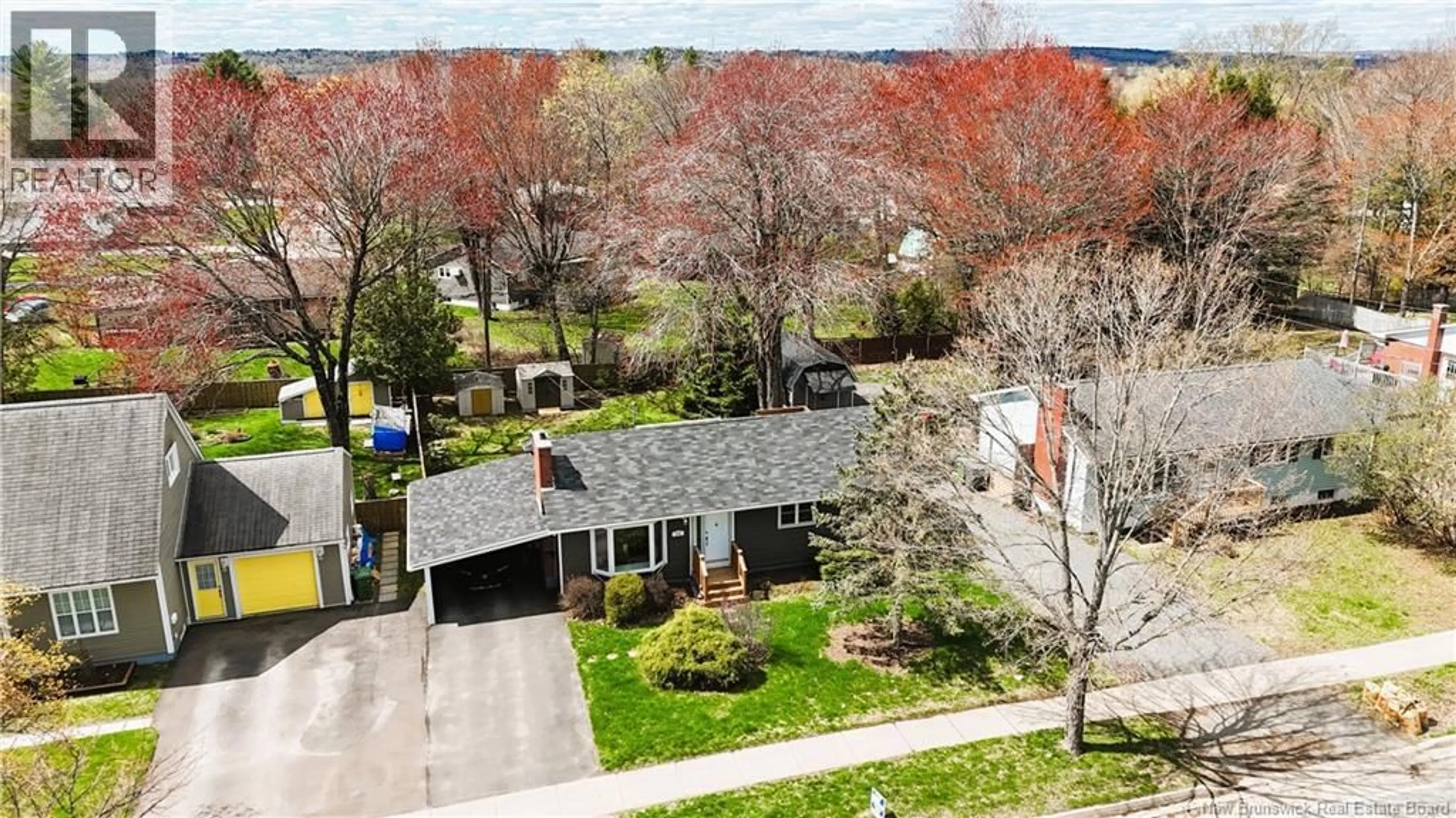 Unknown for 730 IRVINE STREET, Devon New Brunswick E3A3E8