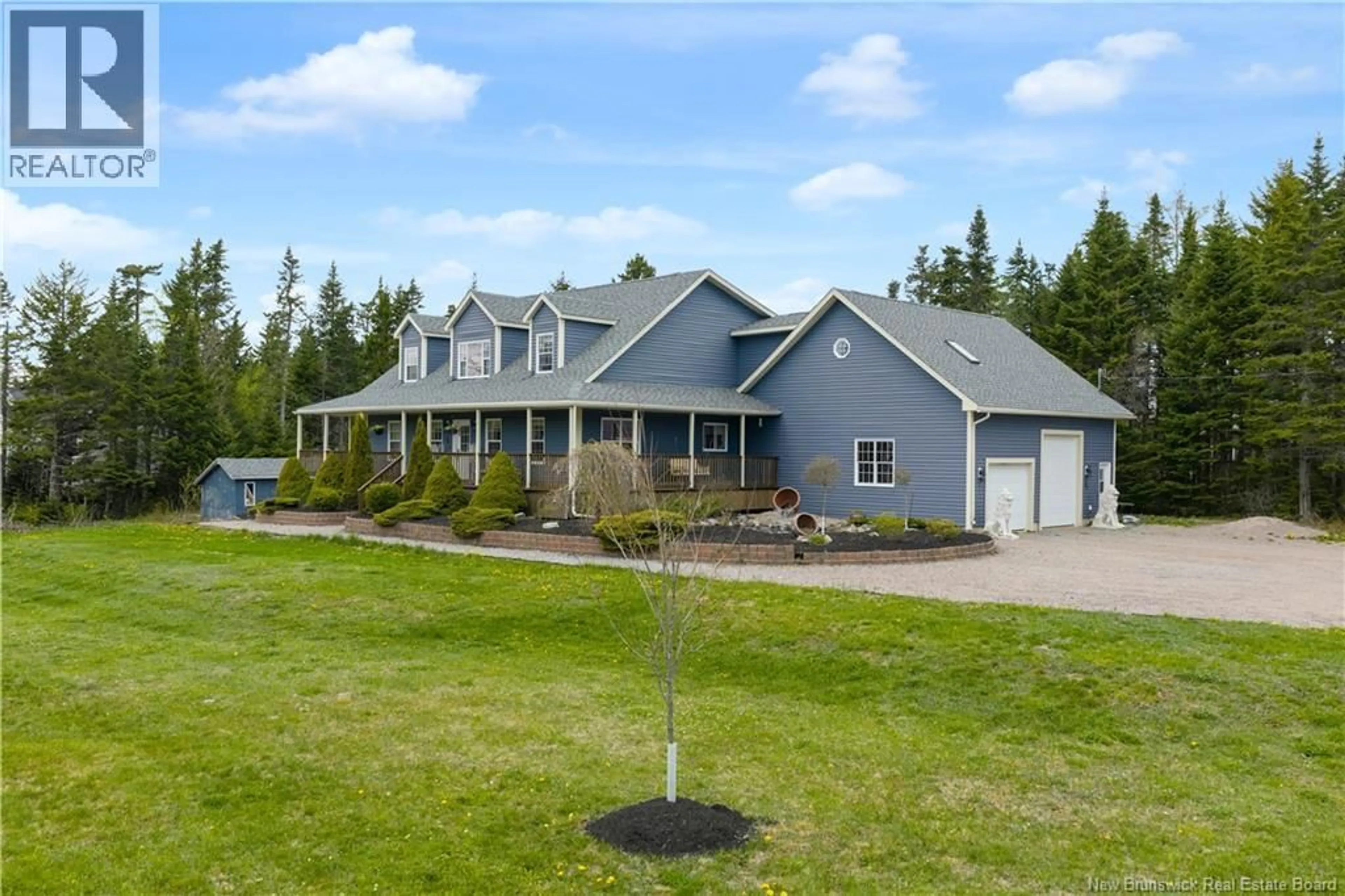 A pic from outside/outdoor area/front of a property/back of a property/a pic from drone, unknown for 30 DANE ROW, Willow Grove New Brunswick E2S1L6