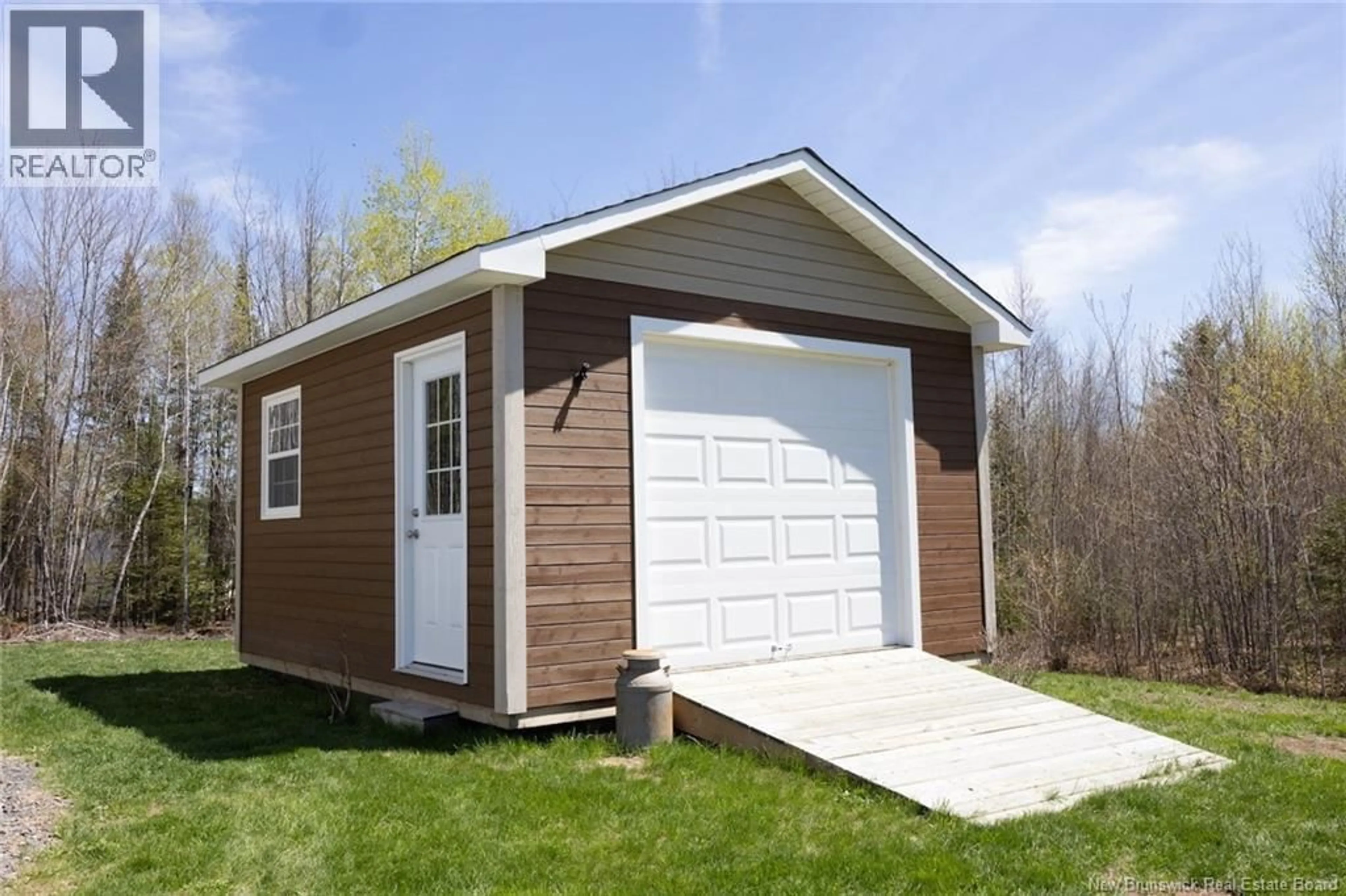 Unknown for 255 GARDEN GROVE STREET, Lincoln New Brunswick E3B7G8