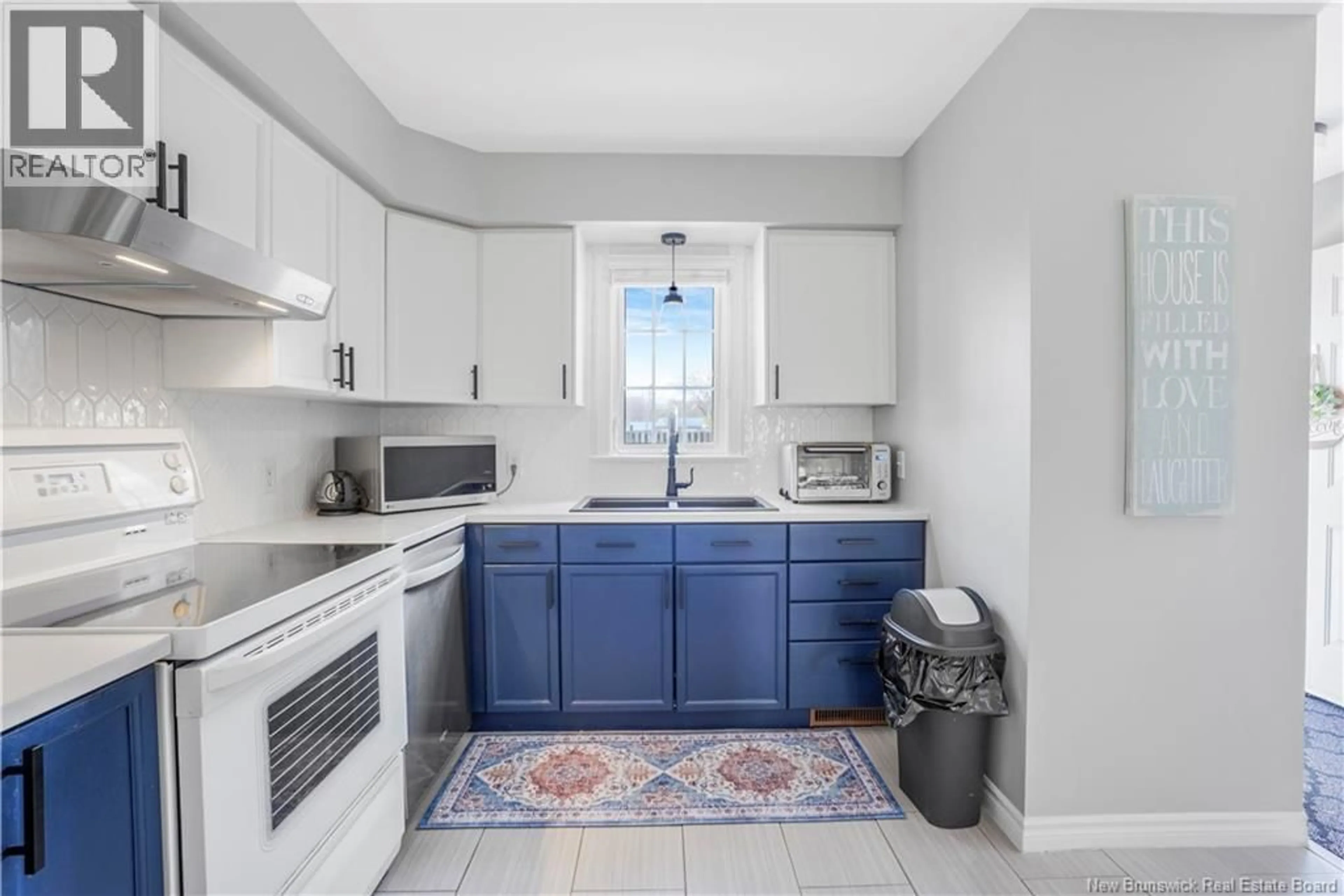 Standard kitchen, ceramic/tile floor for 1 - 508 RIVERSIDE DRIVE, Fredericton New Brunswick E3A8C2