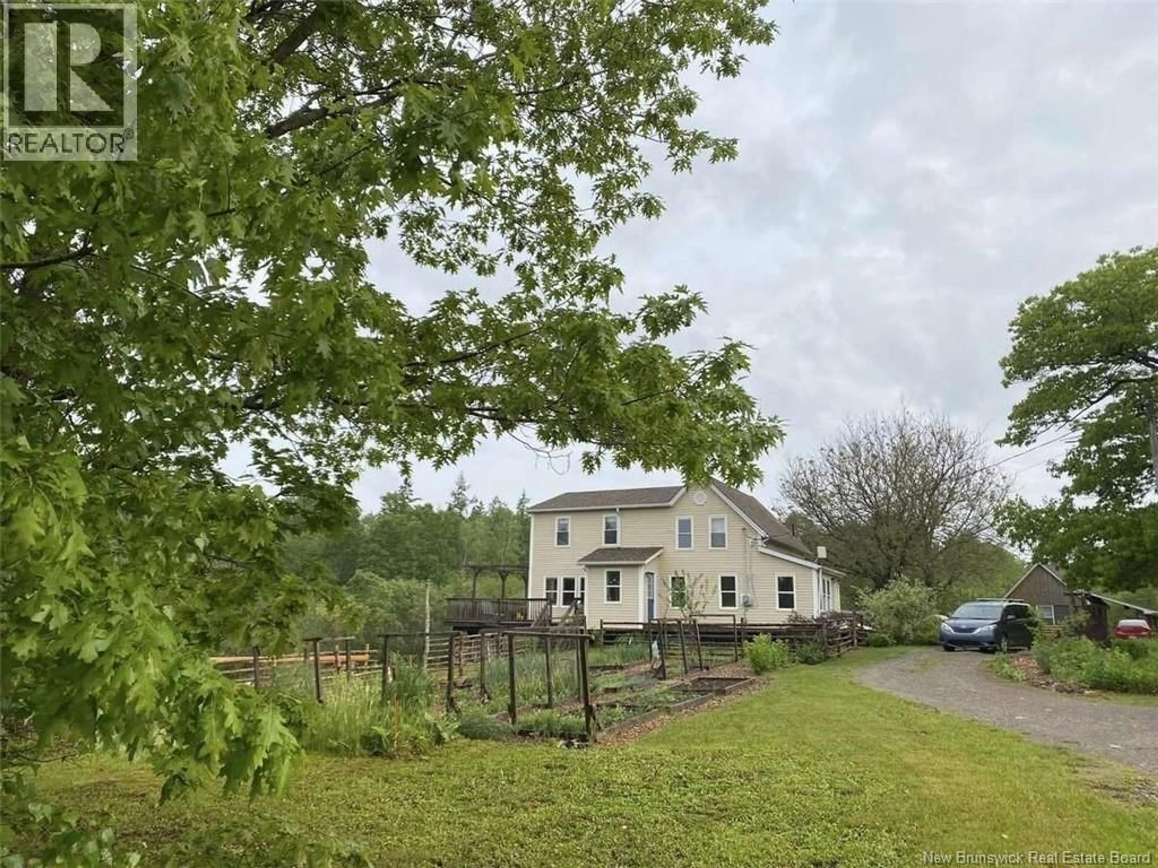 A pic from outside/outdoor area/front of a property/back of a property/a pic from drone, street for 921 GUTHRIE ROAD, Norton New Brunswick E5T2G9