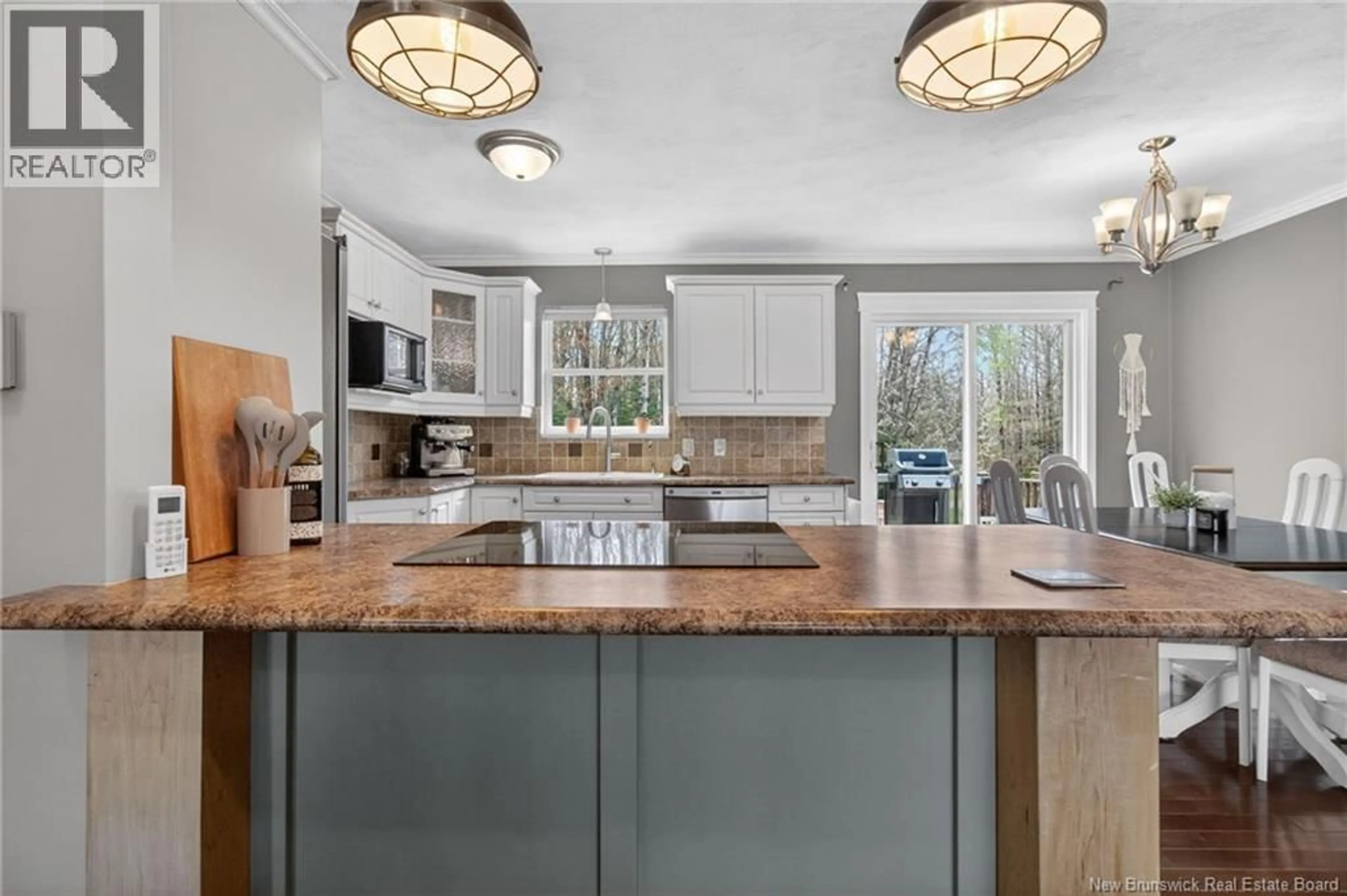Open concept kitchen, unknown for 120 DOREEN, Dieppe New Brunswick E1A6Y7