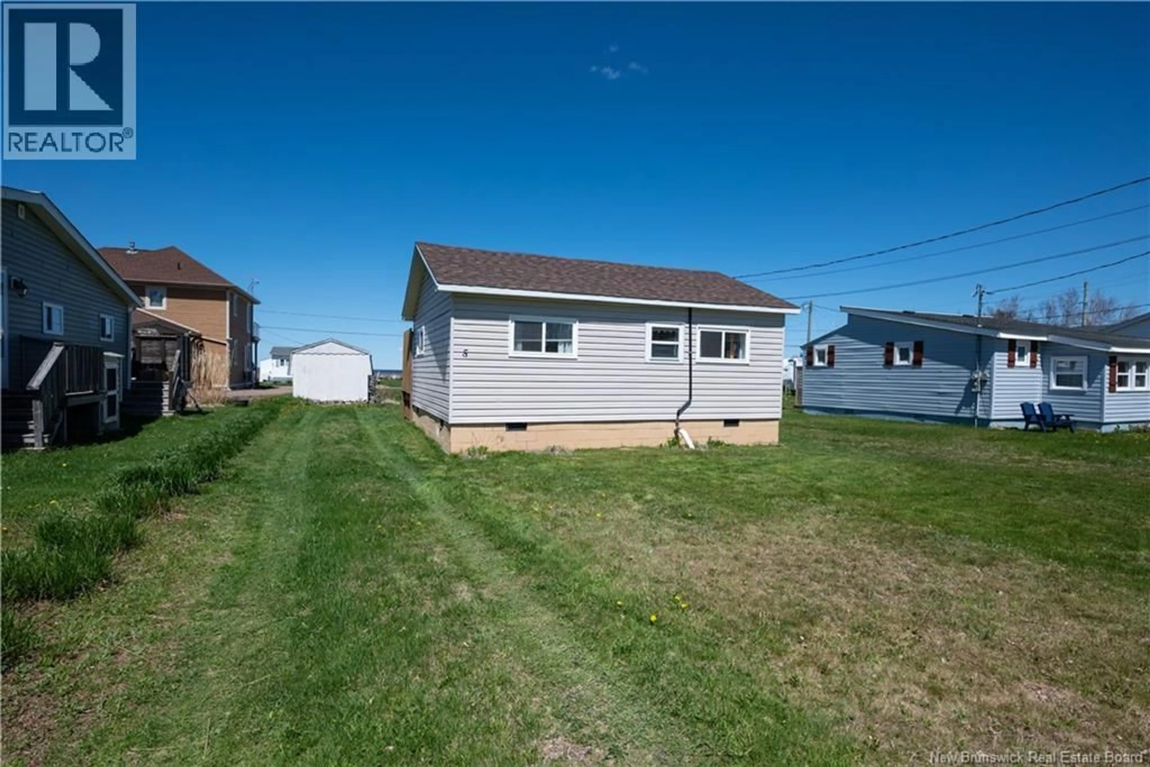 Shed for 5 STE-MARIE STREET, Grand-Barachois New Brunswick E4P8N4