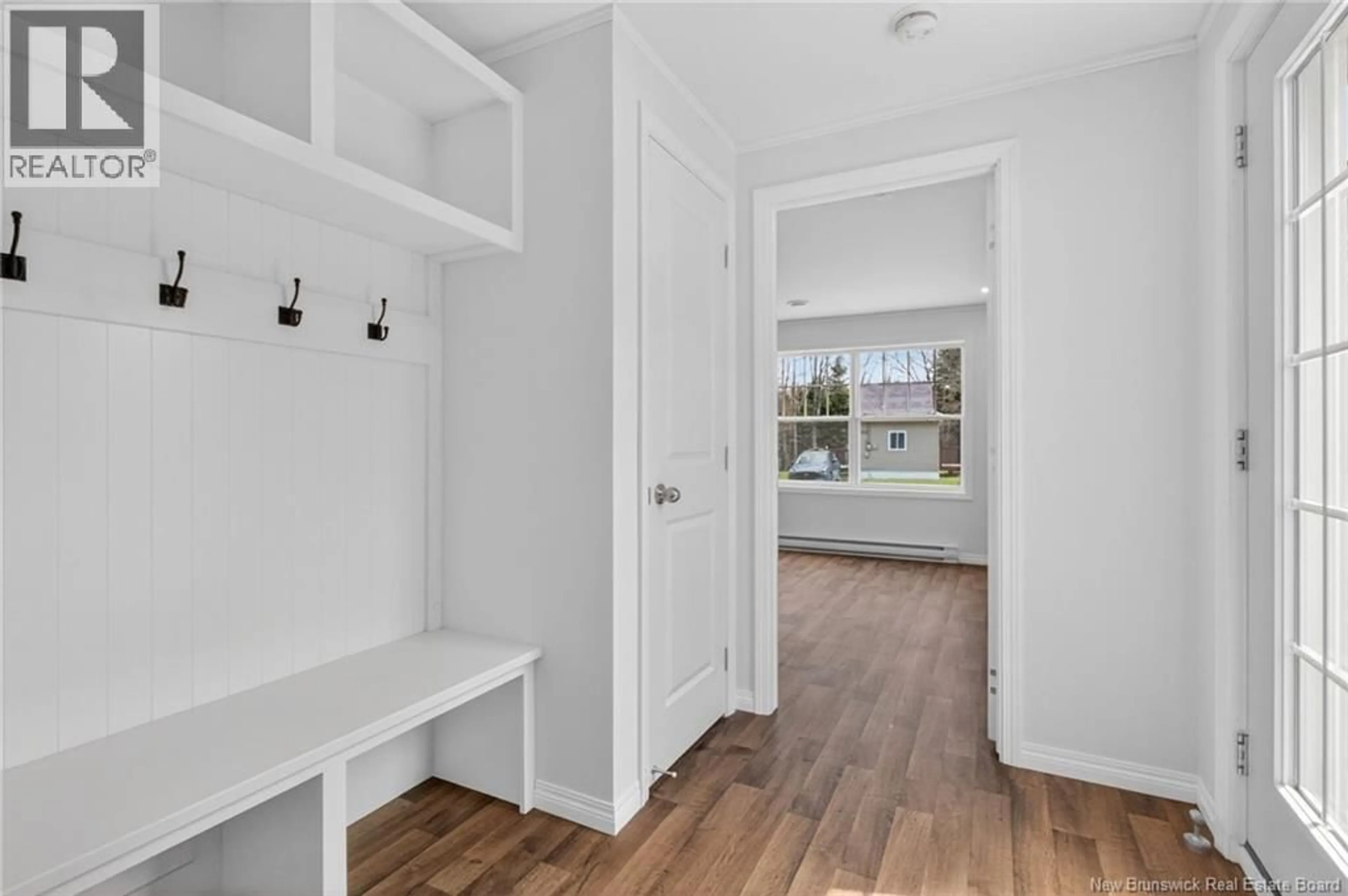 Indoor entryway for 97 RIVER EAST DRIVE, Riverview New Brunswick E1B5B1