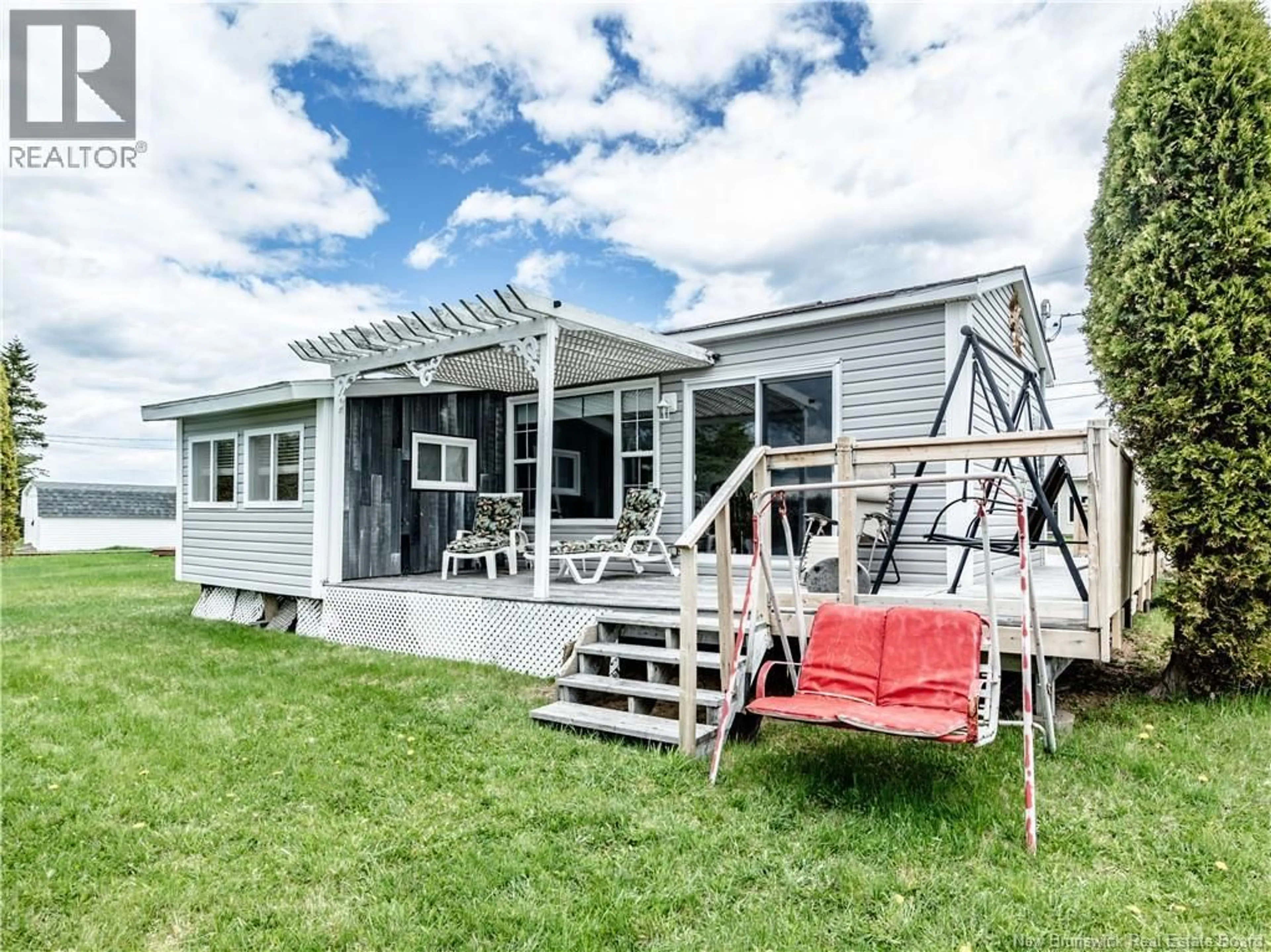Home with vinyl exterior material, water/lake/river/ocean view for 49 ROBERT LANE, Bouctouche New Brunswick E4S5M7