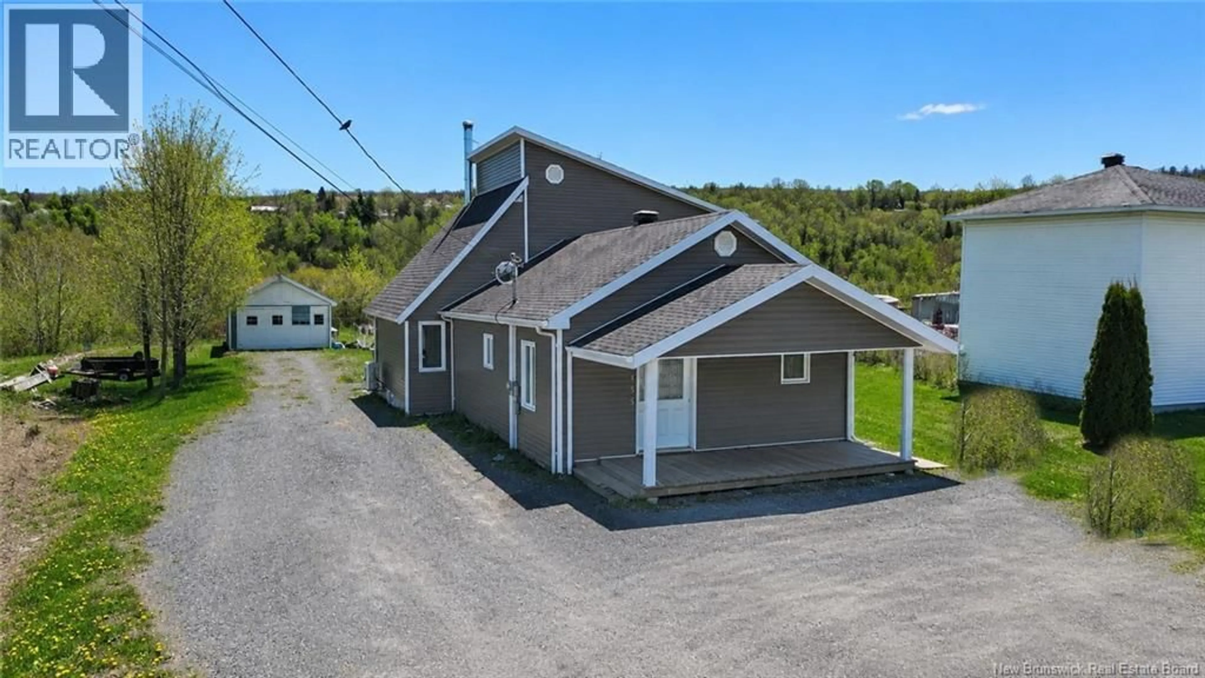 A pic from outside/outdoor area/front of a property/back of a property/a pic from drone, building for 1156 ST-FRANCOIS STREET, Edmundston New Brunswick E3V4P8