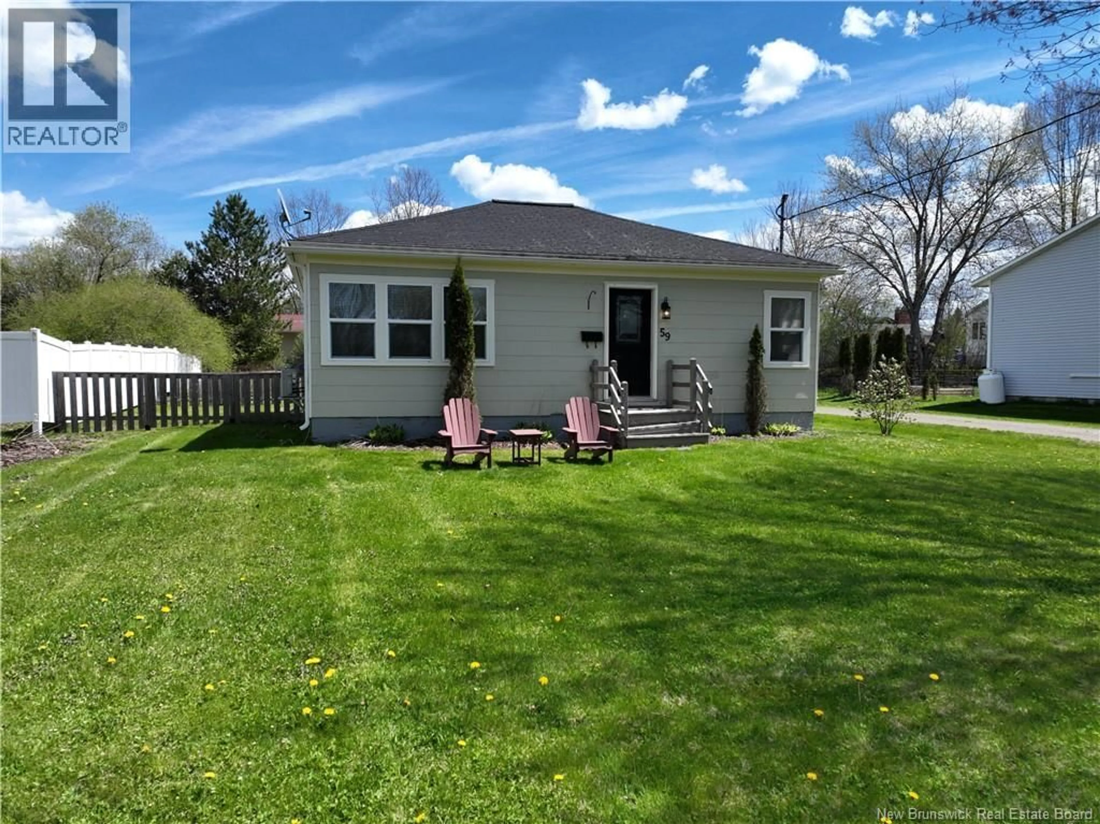 A pic from outside/outdoor area/front of a property/back of a property/a pic from drone, water/lake/river/ocean view for 59 DUKE STREET, St. Stephen New Brunswick E3L2H4