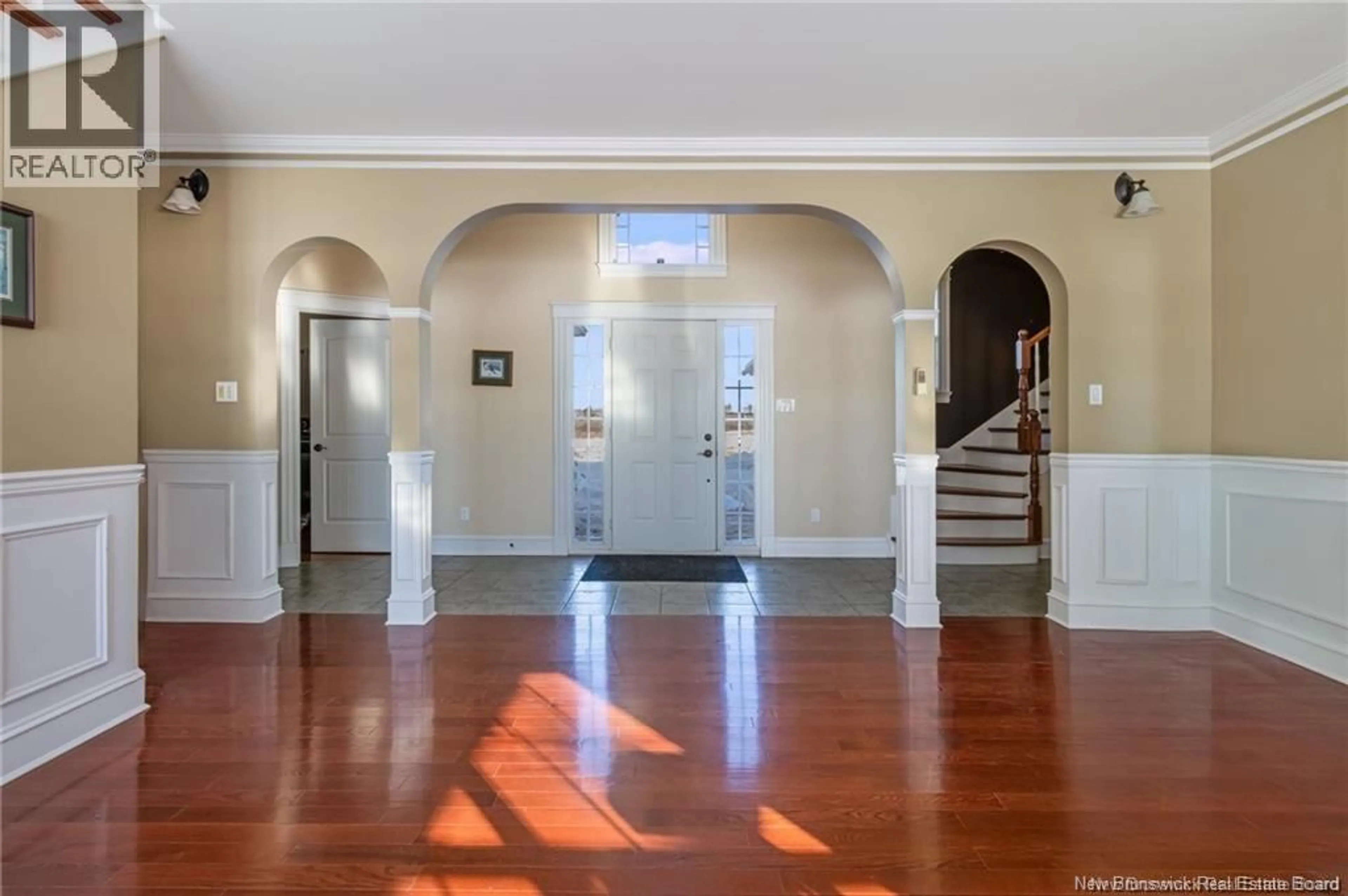Indoor foyer for 354 ROUTE 105, Maugerville New Brunswick E3A8N6