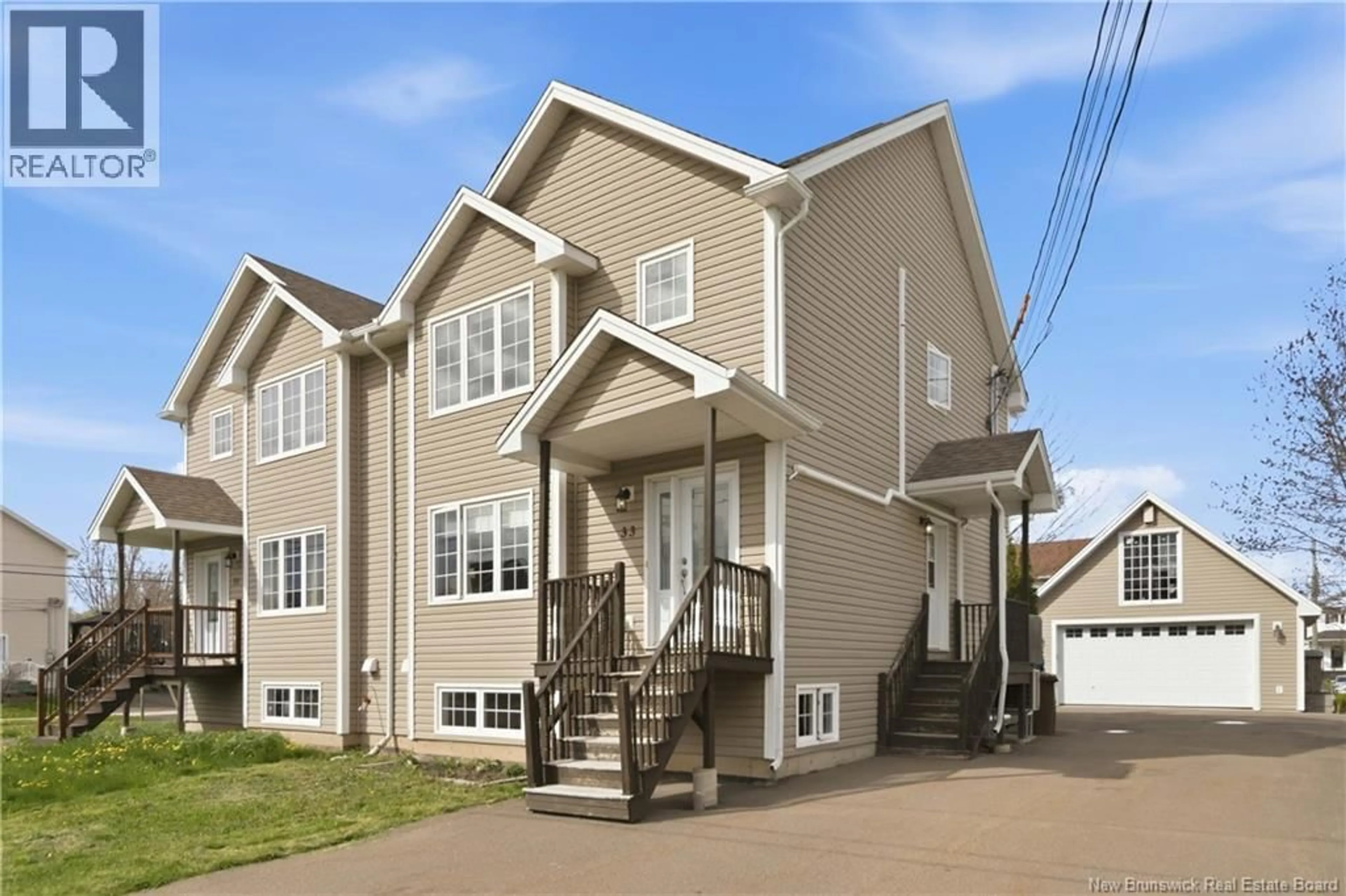 Unknown for 33 ASPENROSE COURT, Moncton New Brunswick E1G0G6