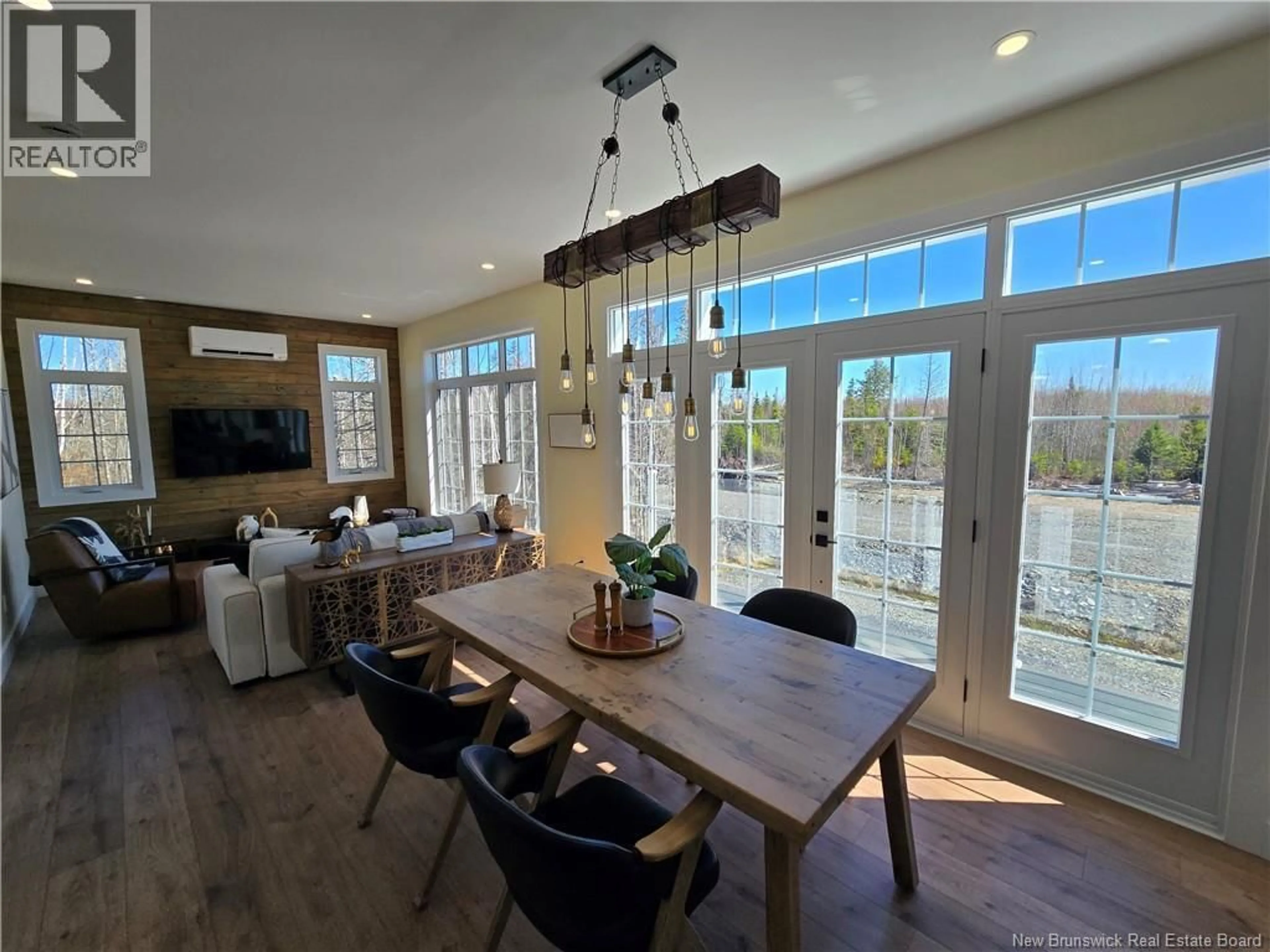 Dining room, wood/laminate floor for 100 BELLA LANE, Nepisiguit Falls New Brunswick E2A6W7