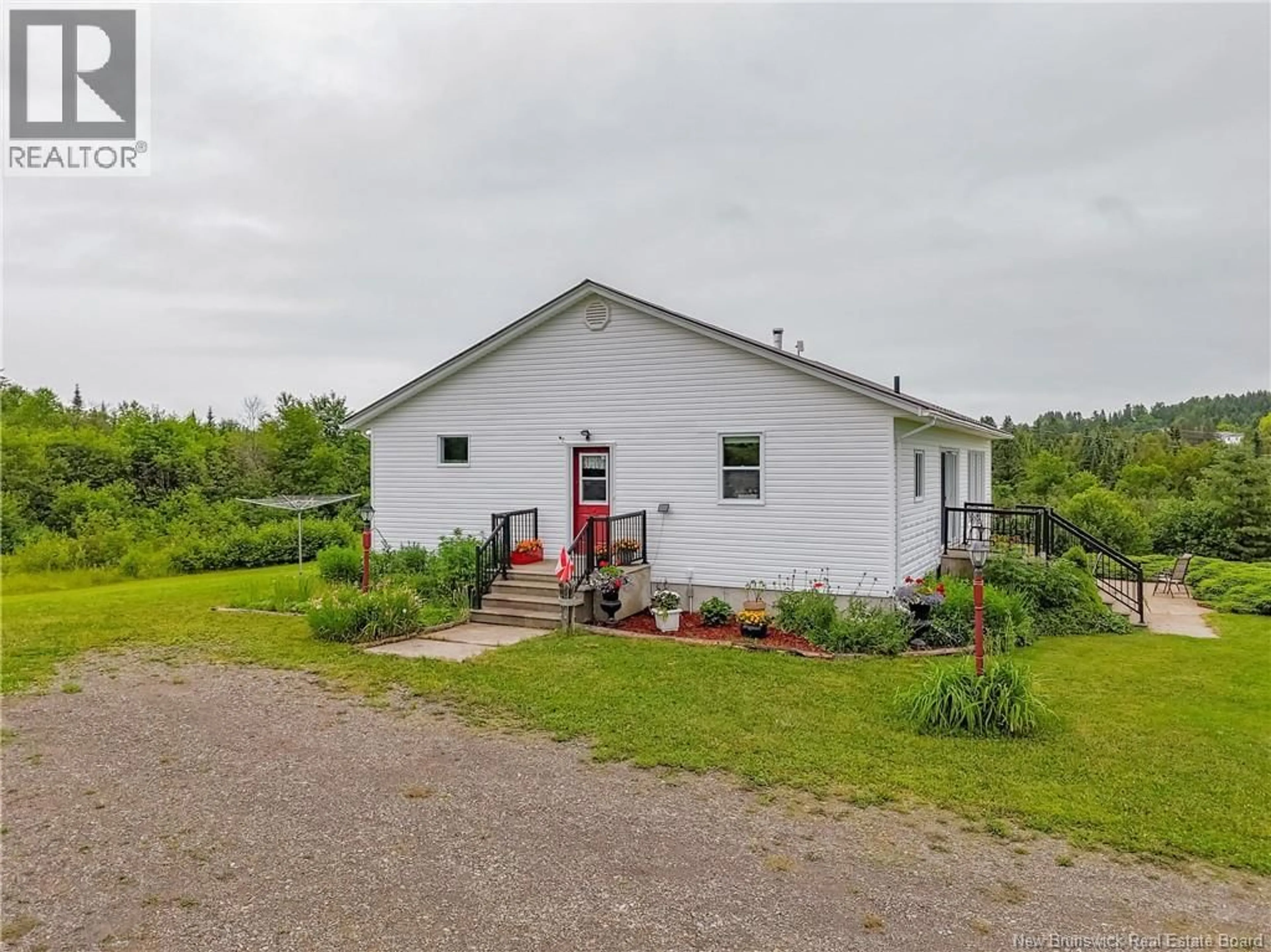 A pic from outside/outdoor area/front of a property/back of a property/a pic from drone, unknown for 425 LANDSDOWNE ROAD, Lansdowne New Brunswick E7L4B3