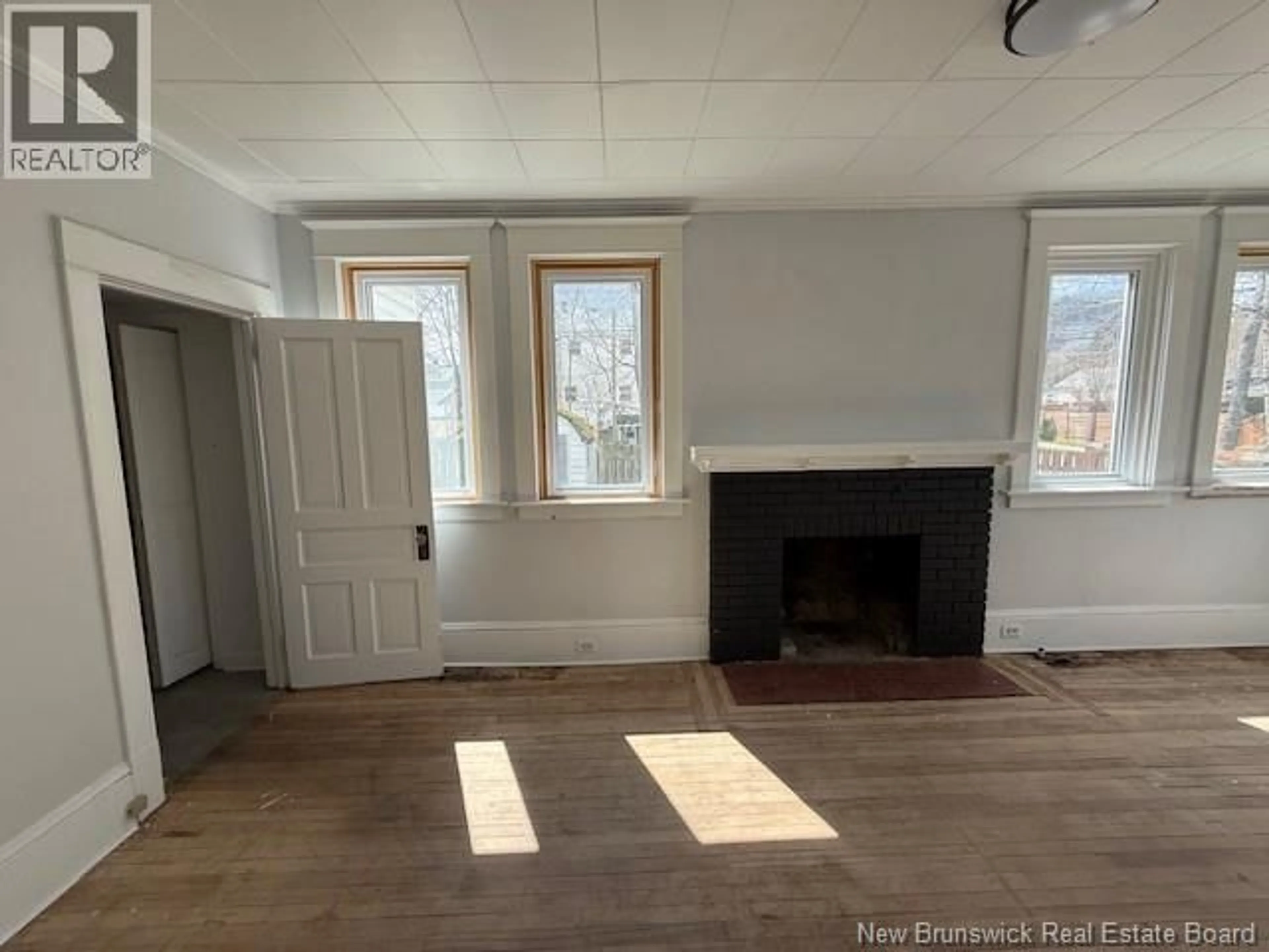 Unknown for 28 DUFFERIN STREET, Campbellton New Brunswick E3N2N2