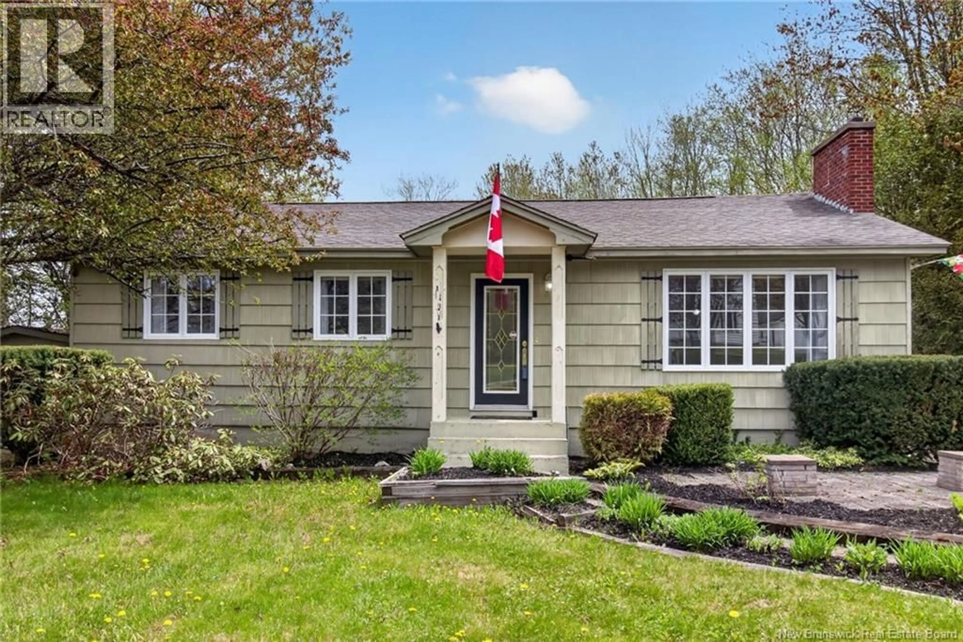 Home with vinyl exterior material, street for 2019 ROUTE 114, Stoney Creek New Brunswick E1J2J8