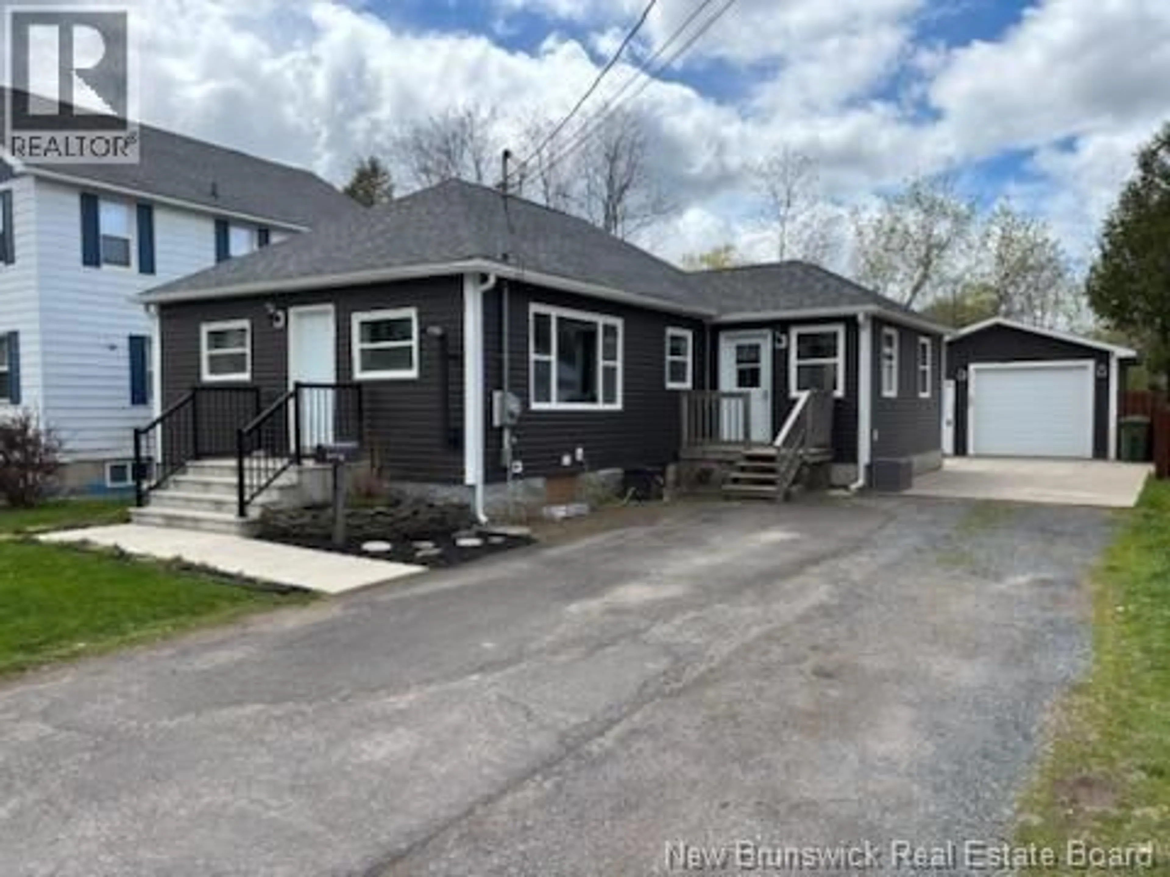 Unknown for 26 VICTORY AVE, Fredericton New Brunswick E3A3V5