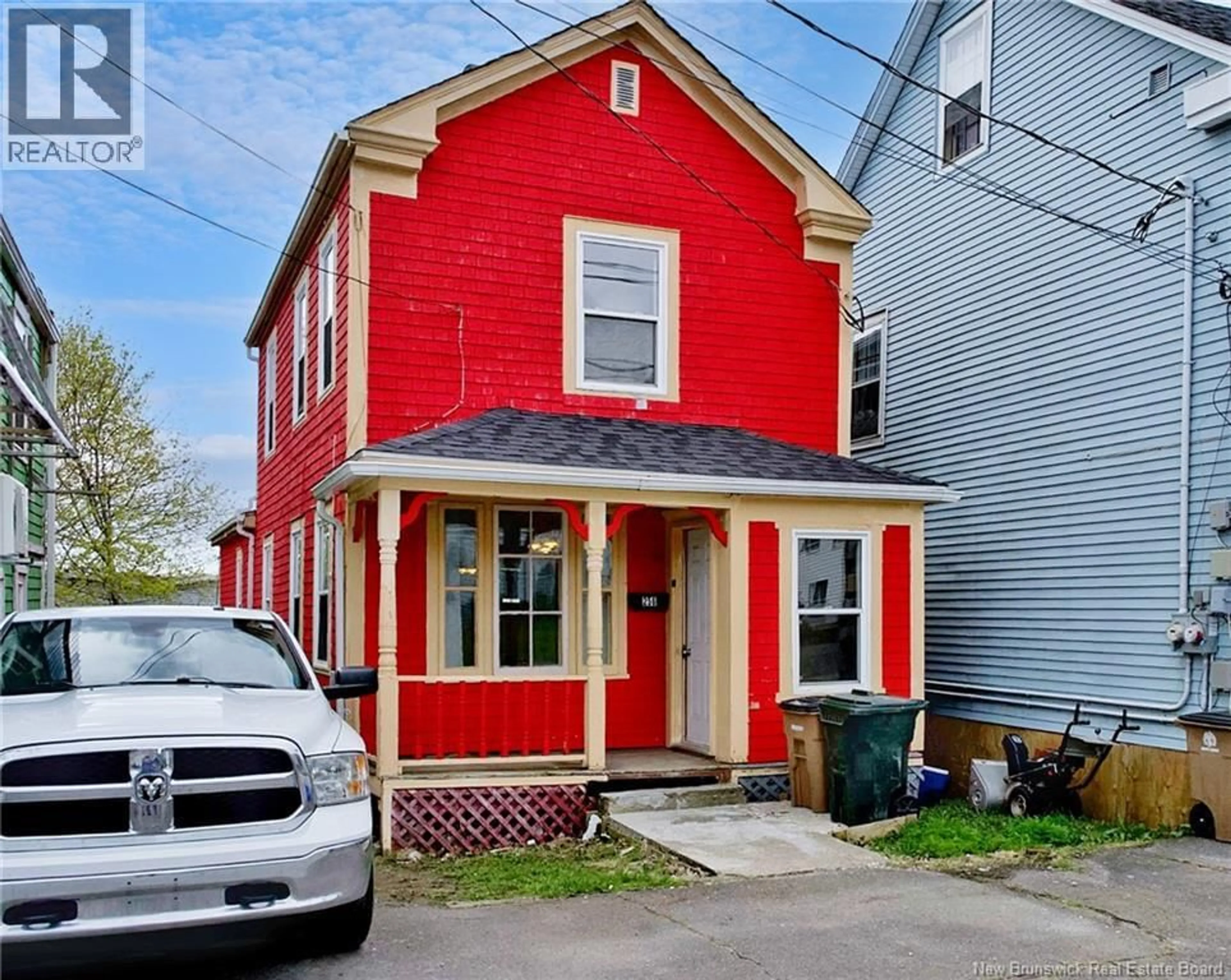 Home with vinyl exterior material, street for 256 GUILFORD STREET, Saint John New Brunswick E2M1W1