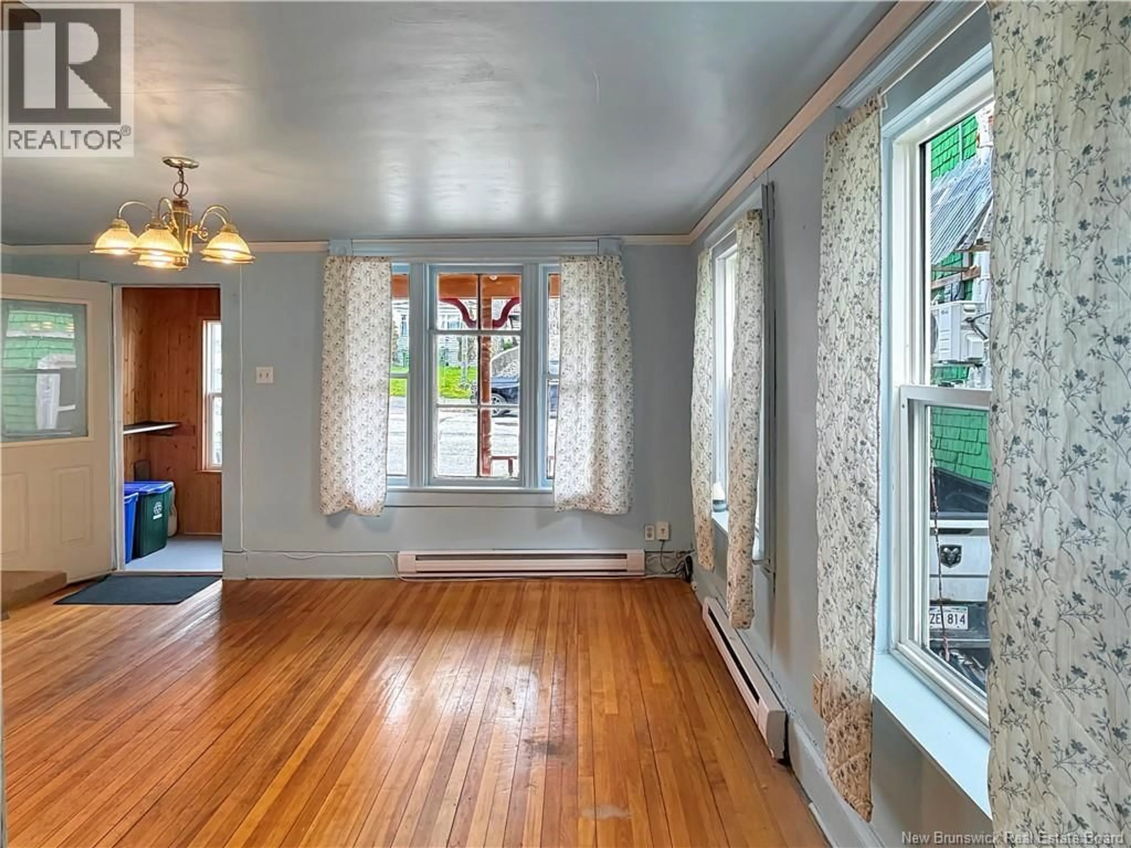 A pic of a room for 256 GUILFORD STREET, Saint John New Brunswick E2M1W1
