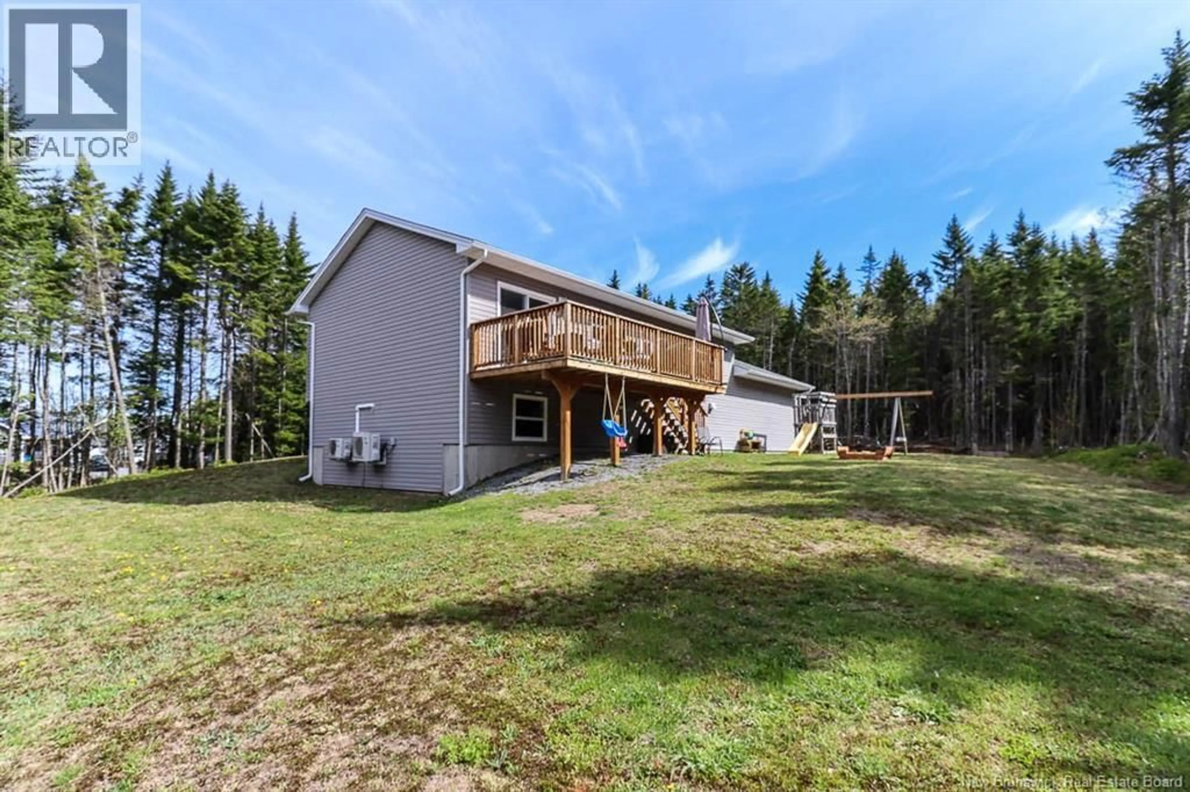 A pic from outside/outdoor area/front of a property/back of a property/a pic from drone, unknown for 50 KIMBERLY STREET, Saint John New Brunswick E2N0B3