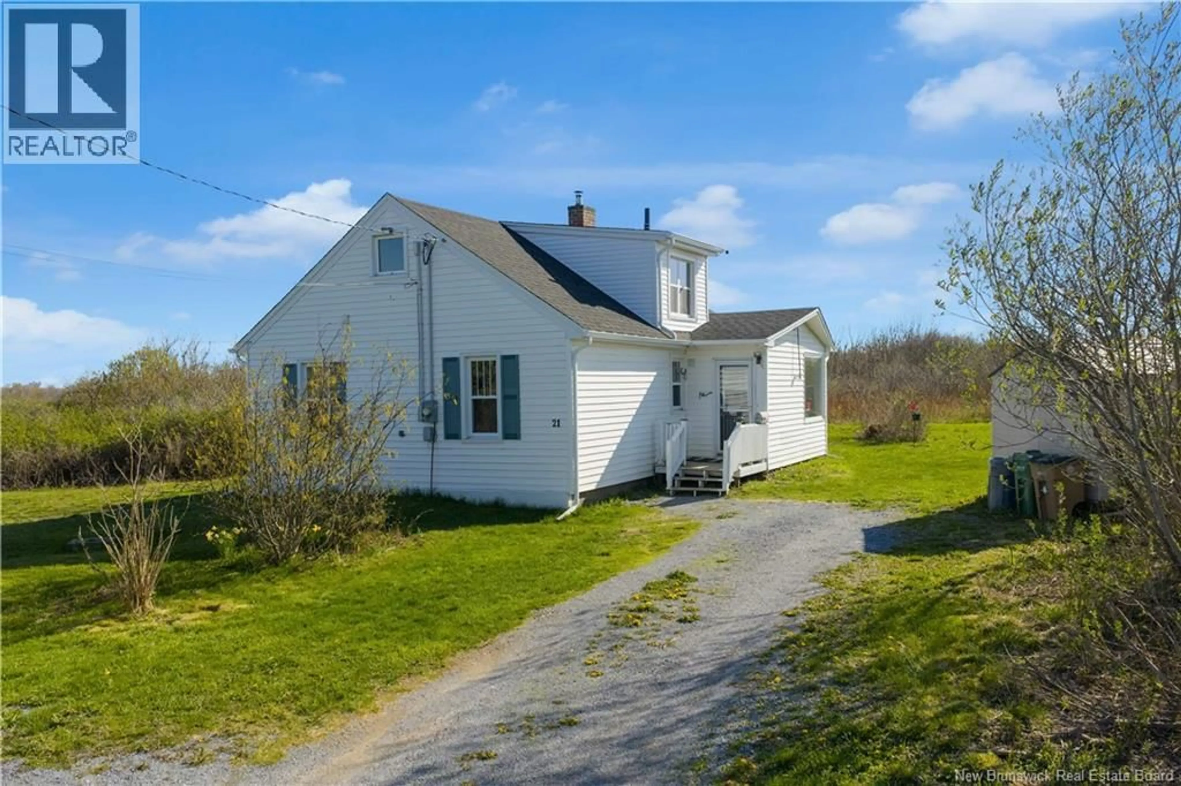A pic from outside/outdoor area/front of a property/back of a property/a pic from drone, unknown for 21 OLD RED HEAD ROAD, Saint John New Brunswick E2P1J6