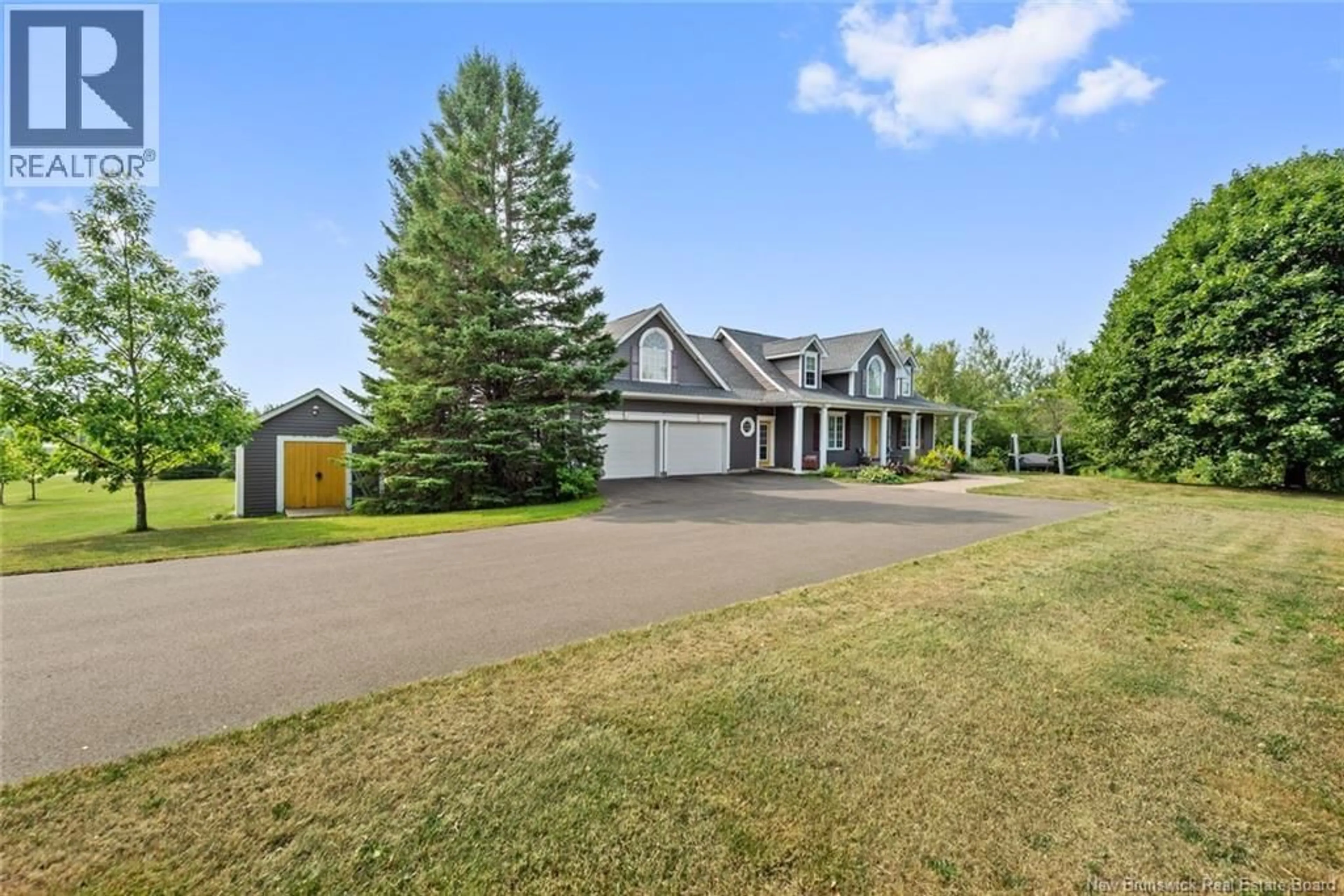 A pic from outside/outdoor area/front of a property/back of a property/a pic from drone, street for 10 COTE A VICTOR, Sainte-Marie-De-Kent New Brunswick E4S1R9