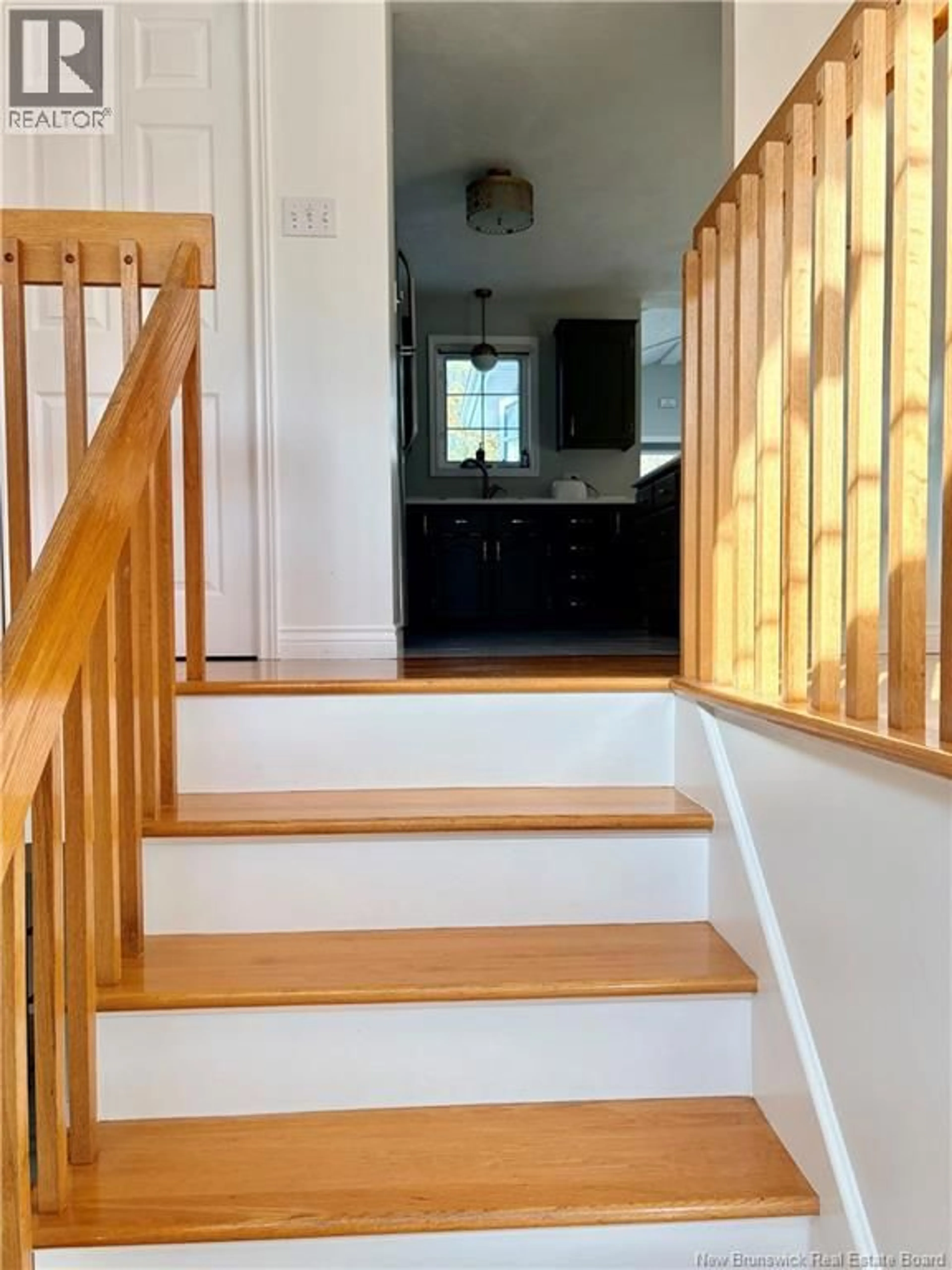 Stairs for 132 TIPPERARY, Shediac New Brunswick E4P2V9