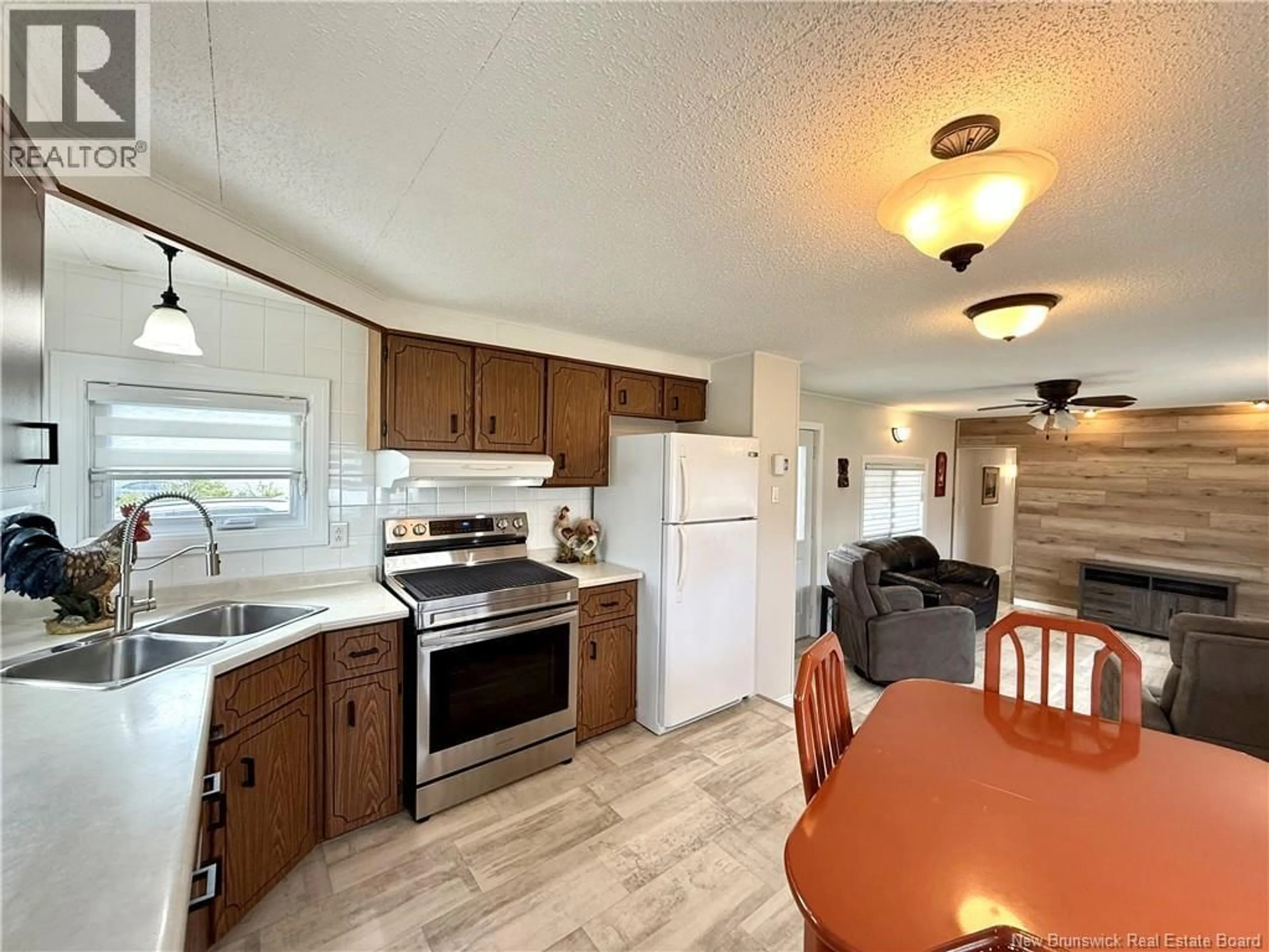 Open concept kitchen, unknown for 43 LE PARADIS STREET, Saint-Jacques New Brunswick E7B1T9