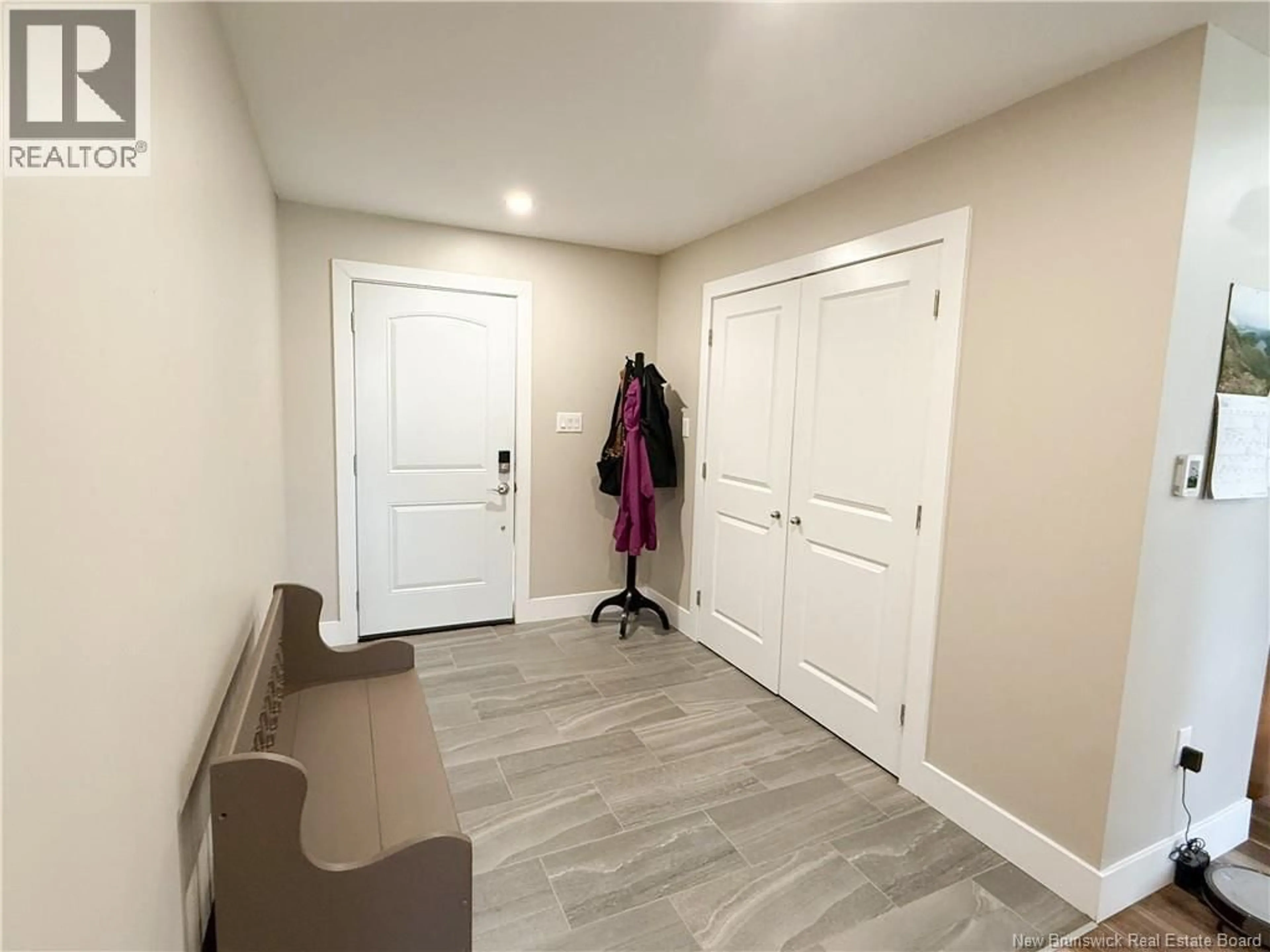 Indoor entryway for 6239 ROUTE 111, Jeffries Corner New Brunswick E4E4H7