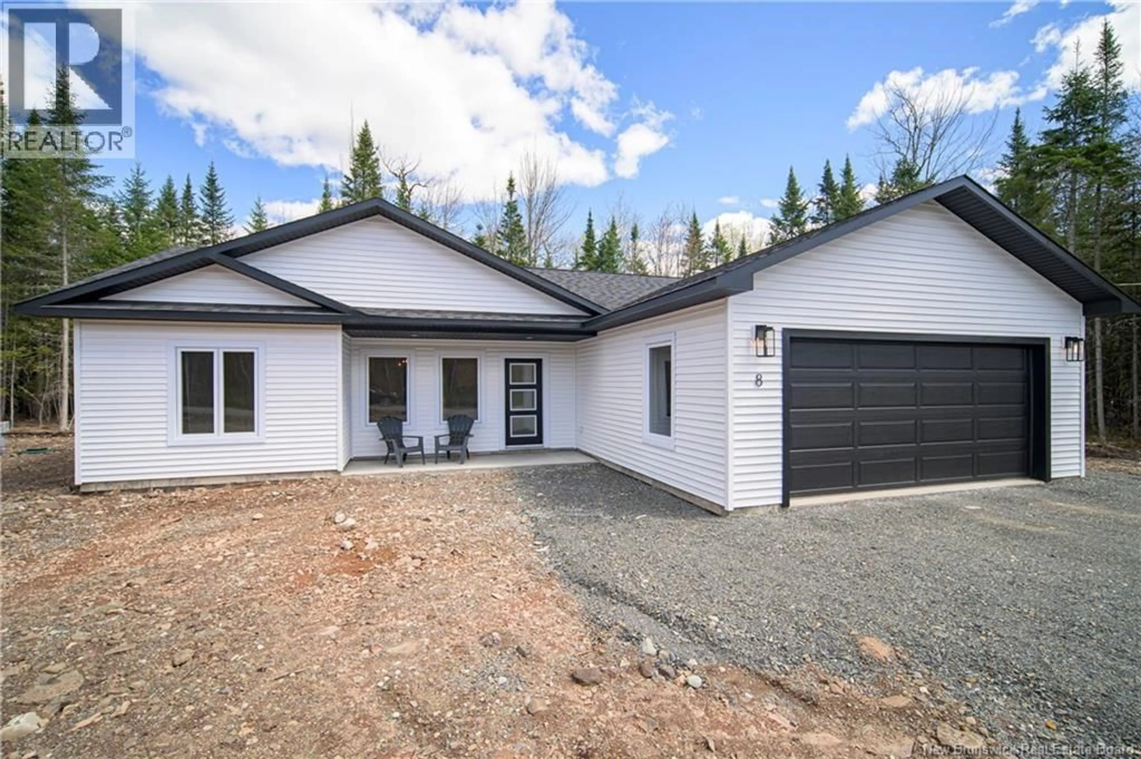 Home with vinyl exterior material, unknown for 8 BONNIEWAY DRIVE, Waasis New Brunswick E3B0S9