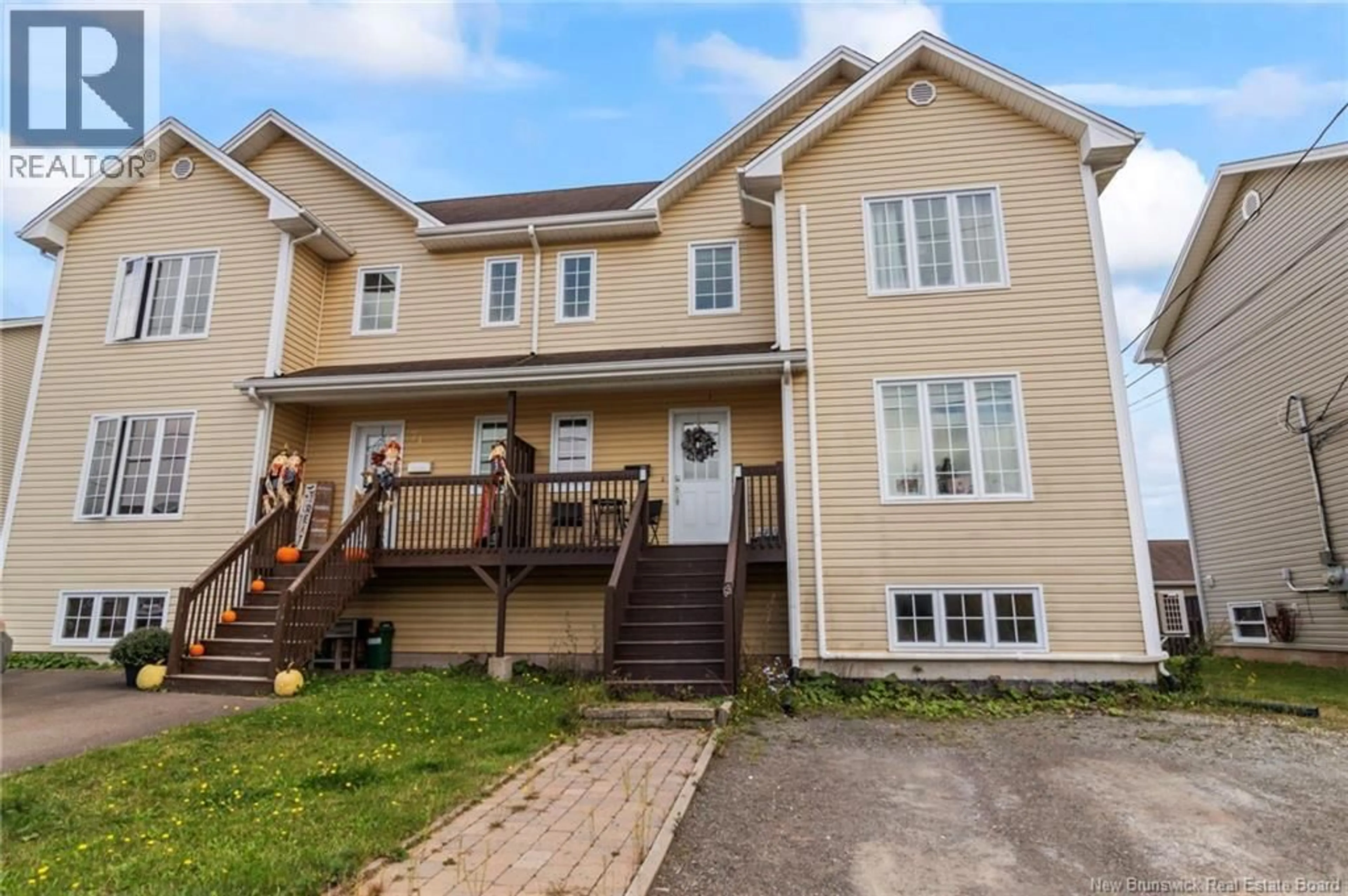 Unknown for 69 BLANCHARD, Dieppe New Brunswick E1A0R8