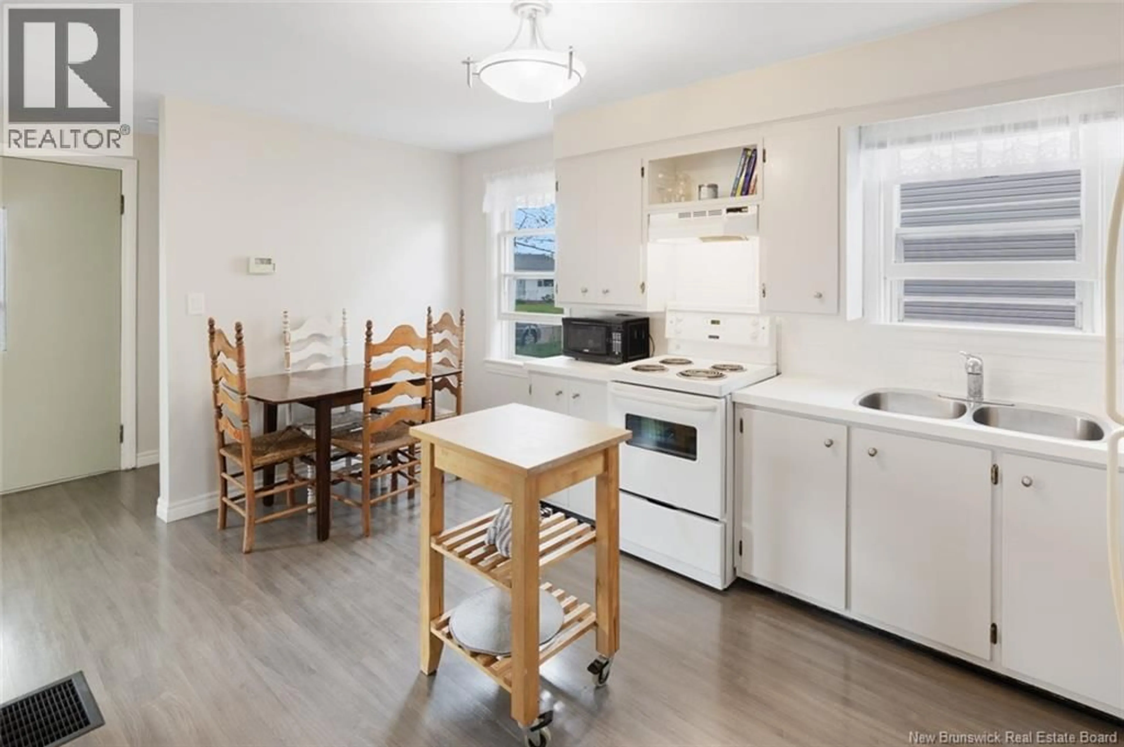 Standard kitchen, unknown for 86 ARMOUR STREET, Moncton New Brunswick E1E2Z2