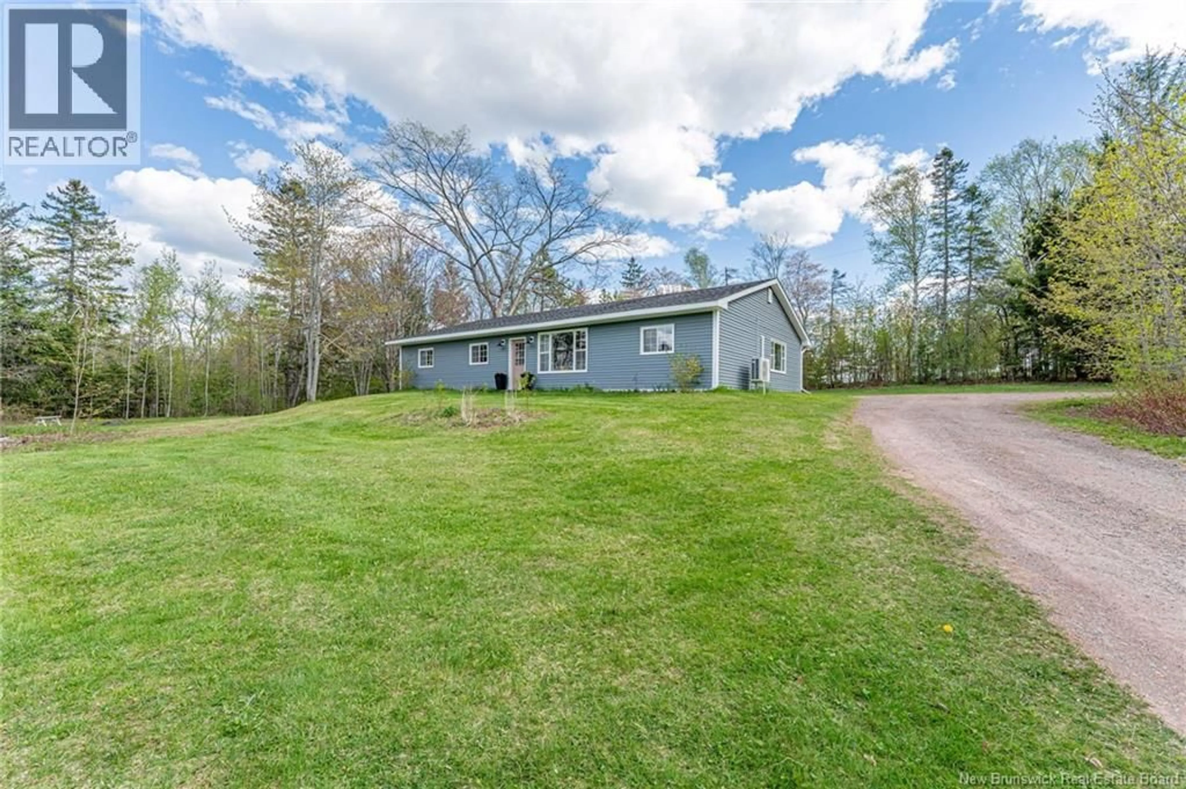 A pic from outside/outdoor area/front of a property/back of a property/a pic from drone, unknown for 7 CHERRY STREET, Harvey Station New Brunswick E6K1K6