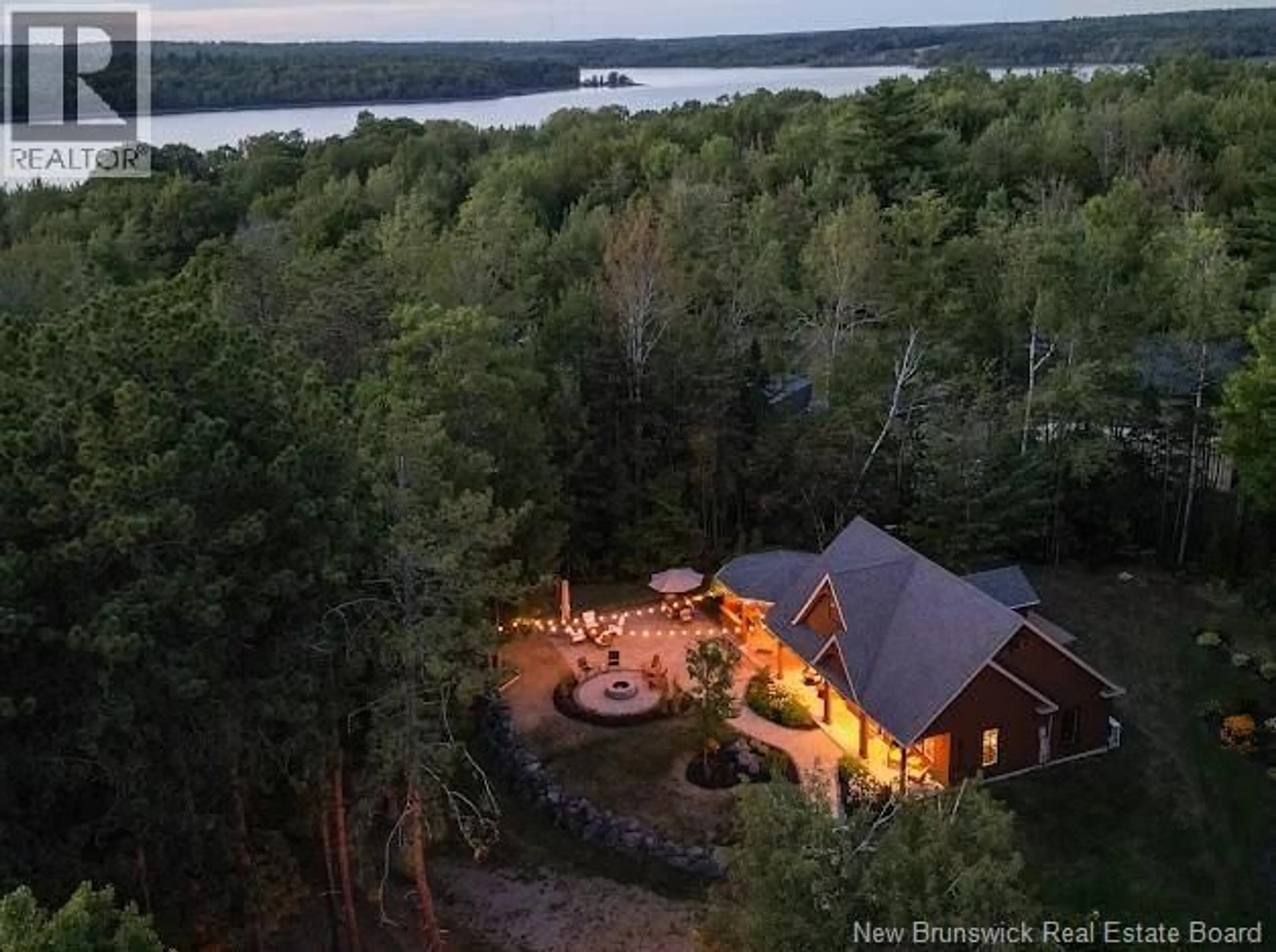 A pic from outside/outdoor area/front of a property/back of a property/a pic from drone, water/lake/river/ocean view for 1152 SCENIC NARROWS BOULEVARD, Cambridge-Narrows New Brunswick E4C2N2
