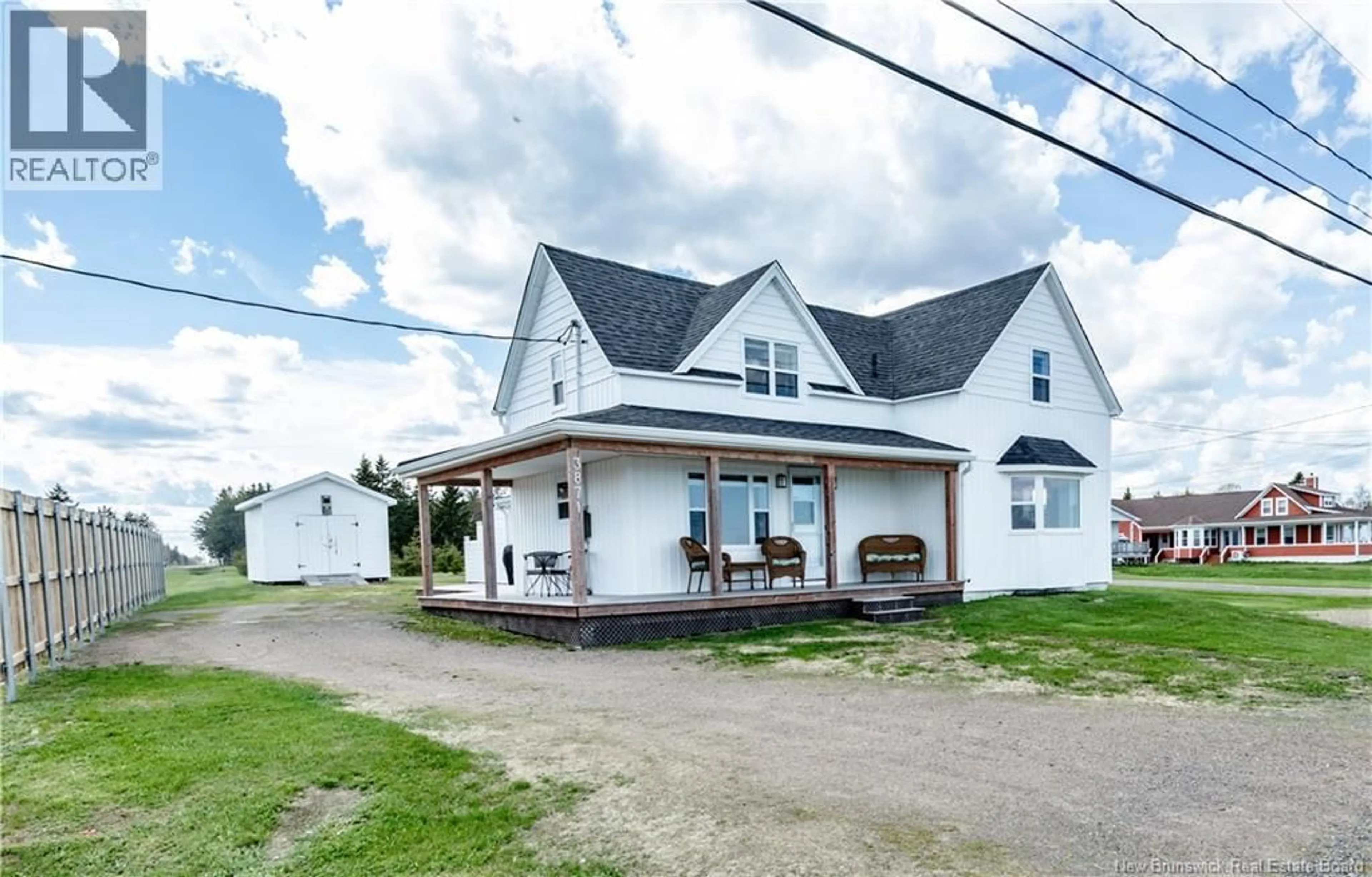 A pic from outside/outdoor area/front of a property/back of a property/a pic from drone, building for 3871 ROUTE 535, Cocagne New Brunswick E4R3G1