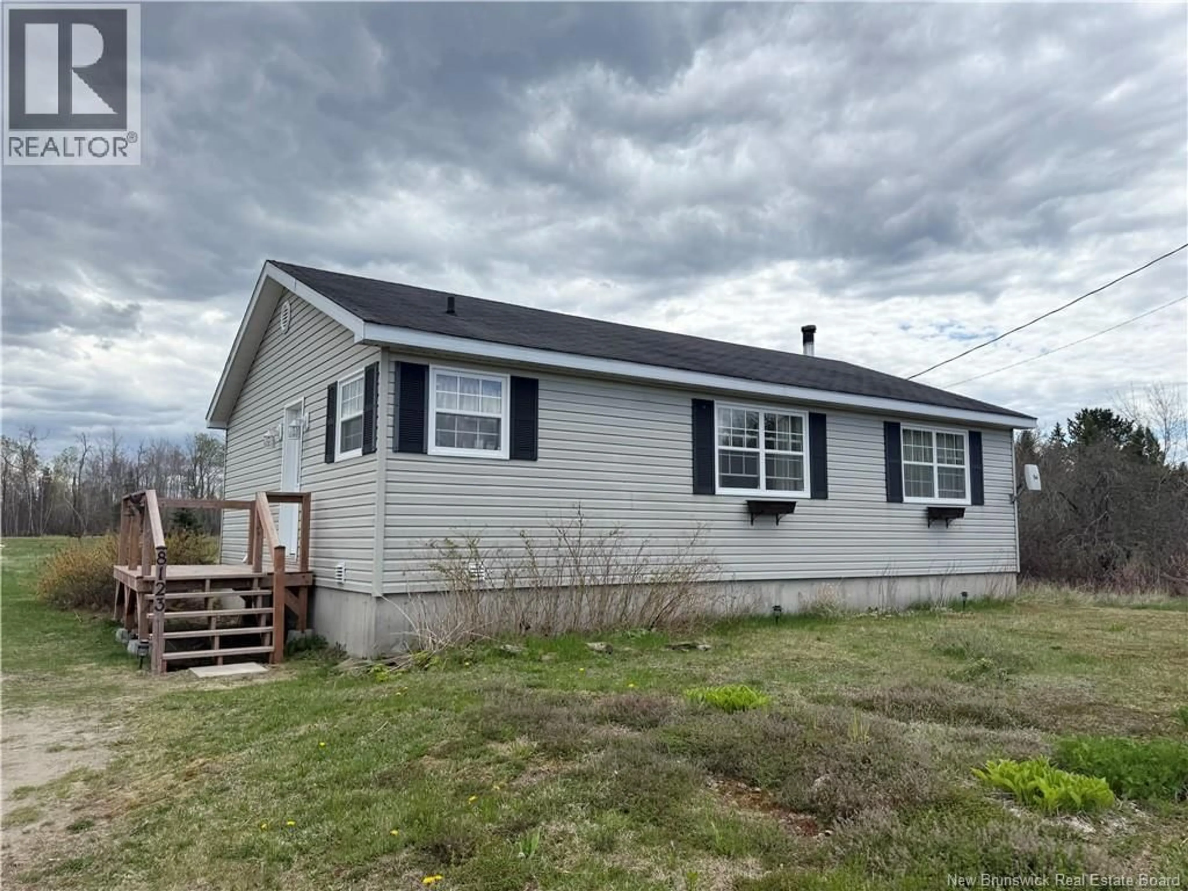 Home with vinyl exterior material, unknown for 8123 ROUTE 117, Black River Bridge New Brunswick E1N5K6
