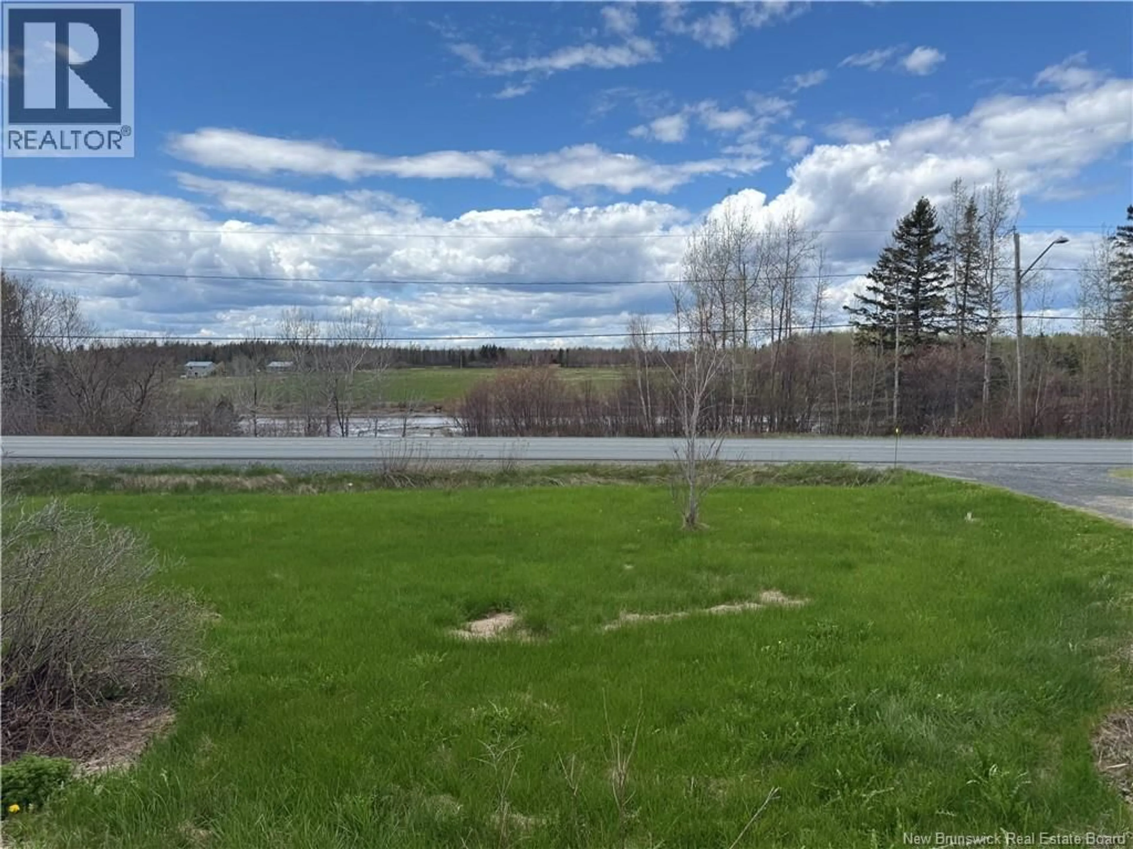 A pic from outside/outdoor area/front of a property/back of a property/a pic from drone, water/lake/river/ocean view for 8123 ROUTE 117, Black River Bridge New Brunswick E1N5K6