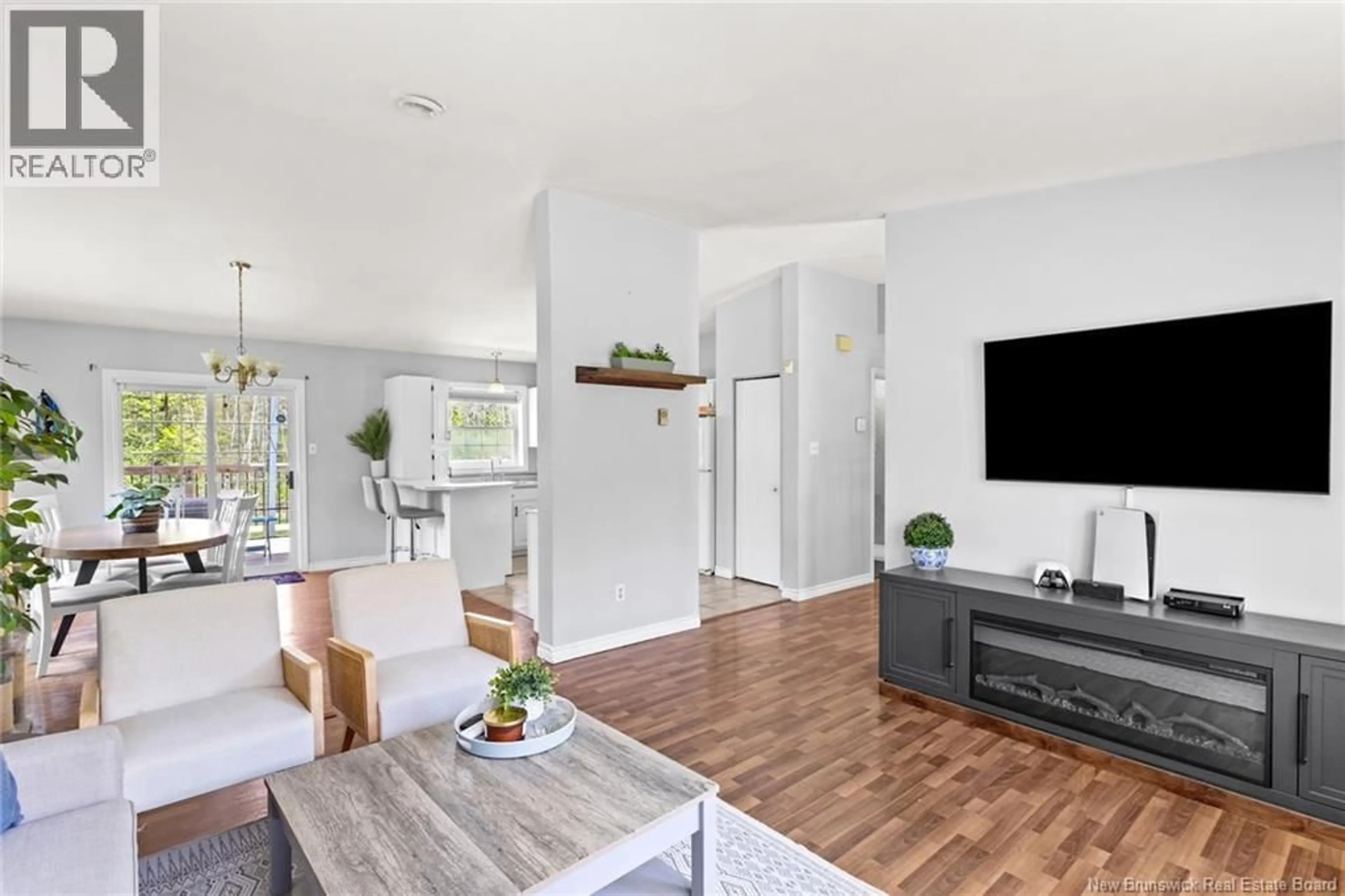 Living room with furniture, unknown for 22 BURTON EVERGREEN DRIVE, Burton New Brunswick E2V3E7
