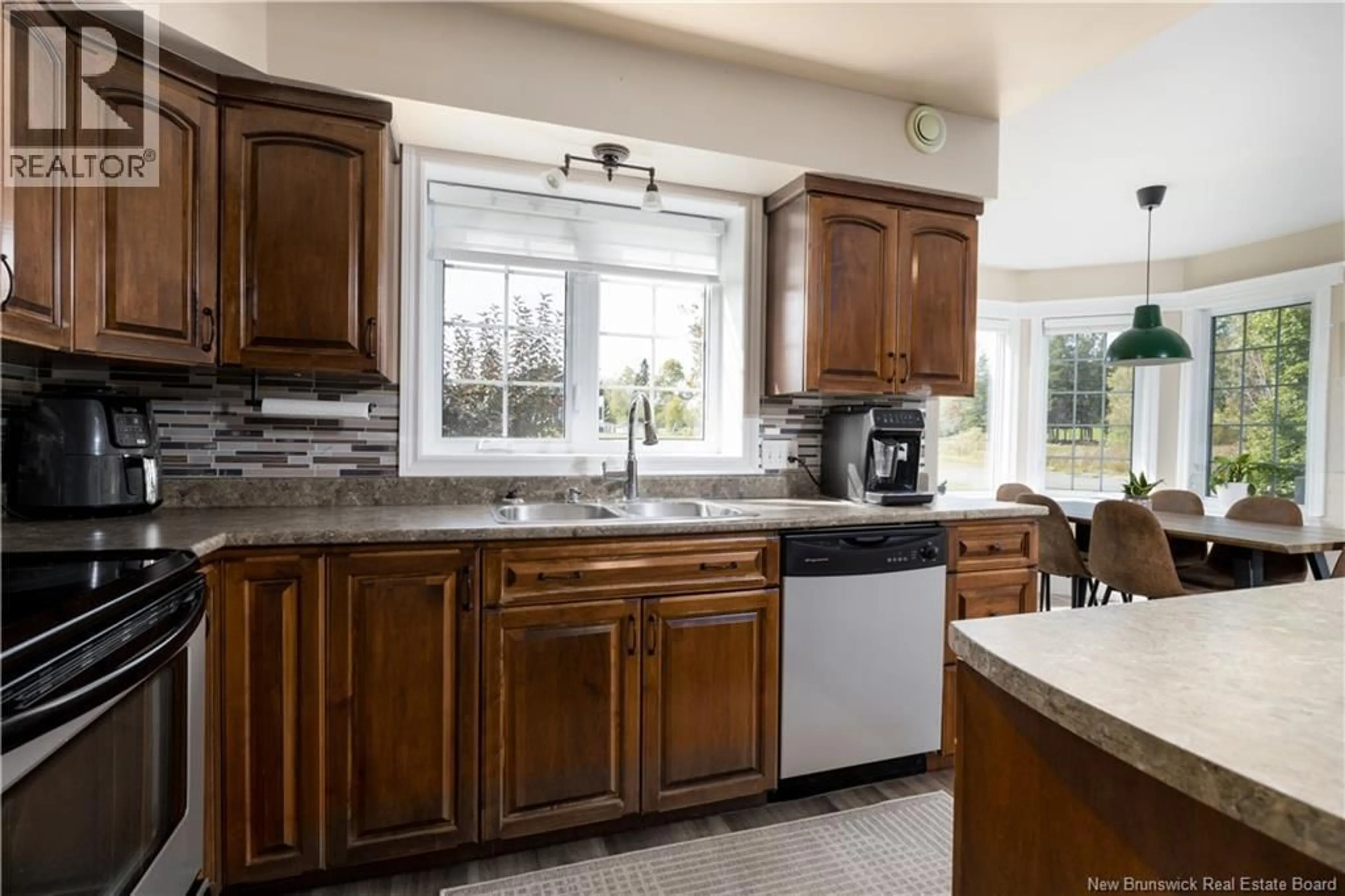 Standard kitchen, ceramic/tile floor for 4 - 31 HARRISON STREET, Grand-Sault/Grand Falls New Brunswick E3Z0B3