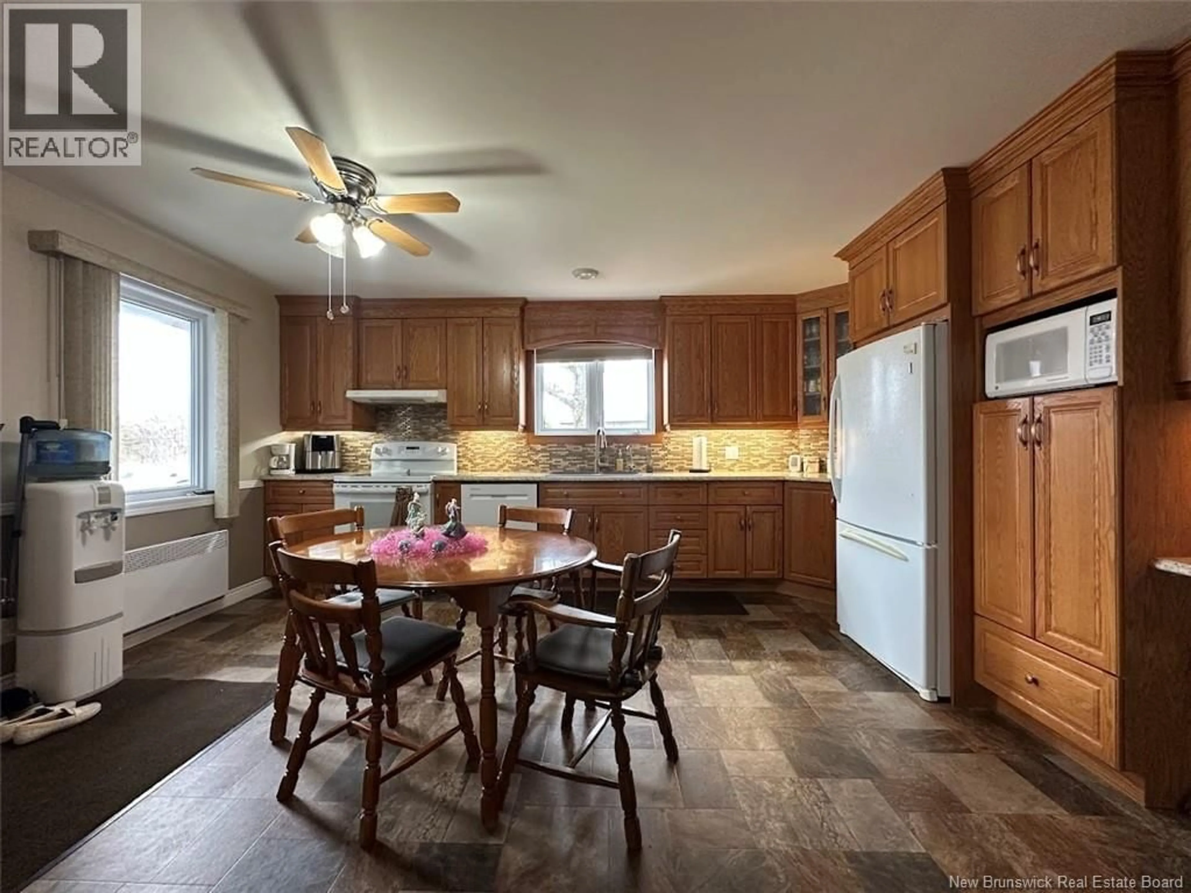 Open concept kitchen, unknown for 685 PRINCIPALE STREET, Clair New Brunswick E7A2H3