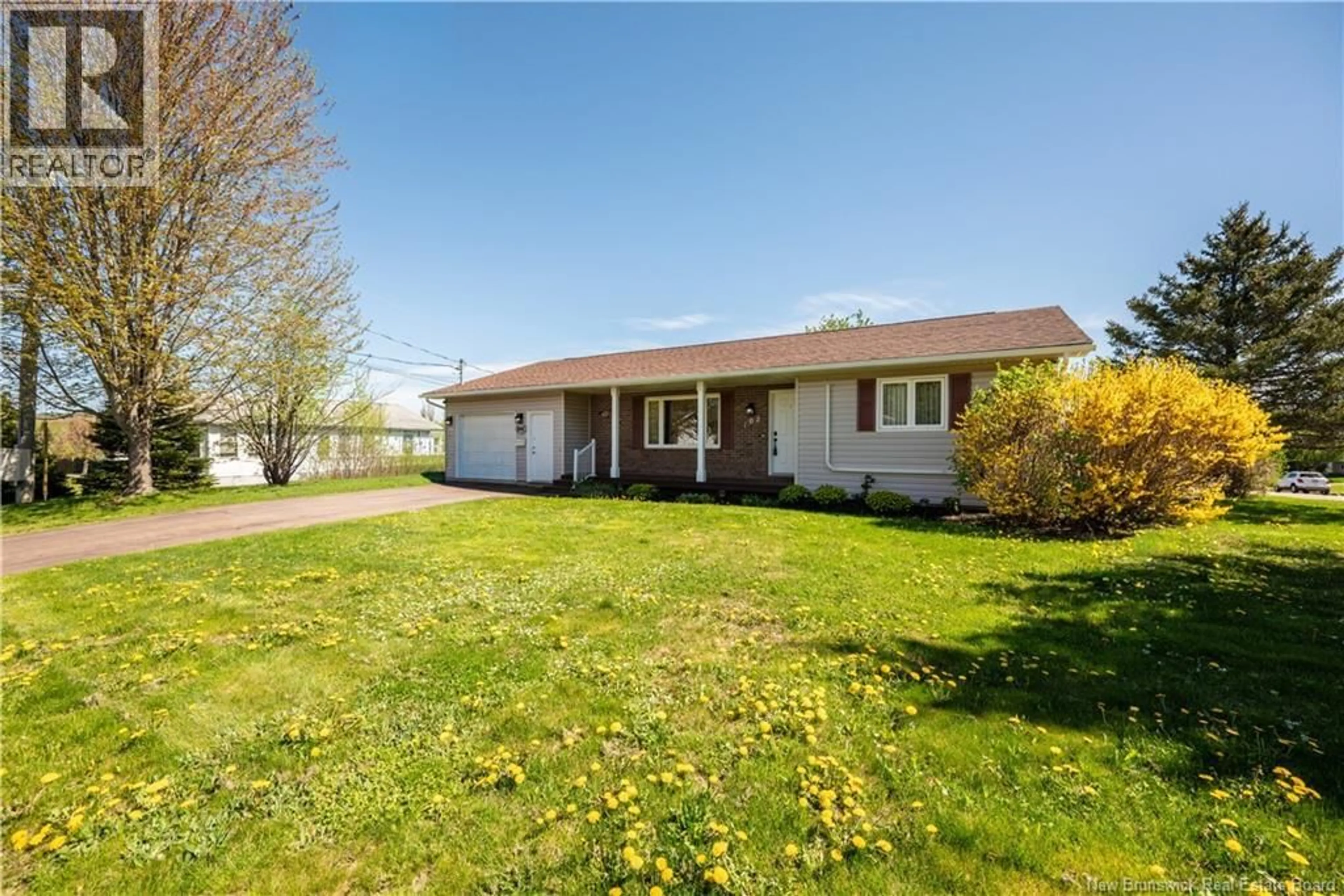 Unknown for 102 BRIARDALE DRIVE, Moncton New Brunswick E1G2B6
