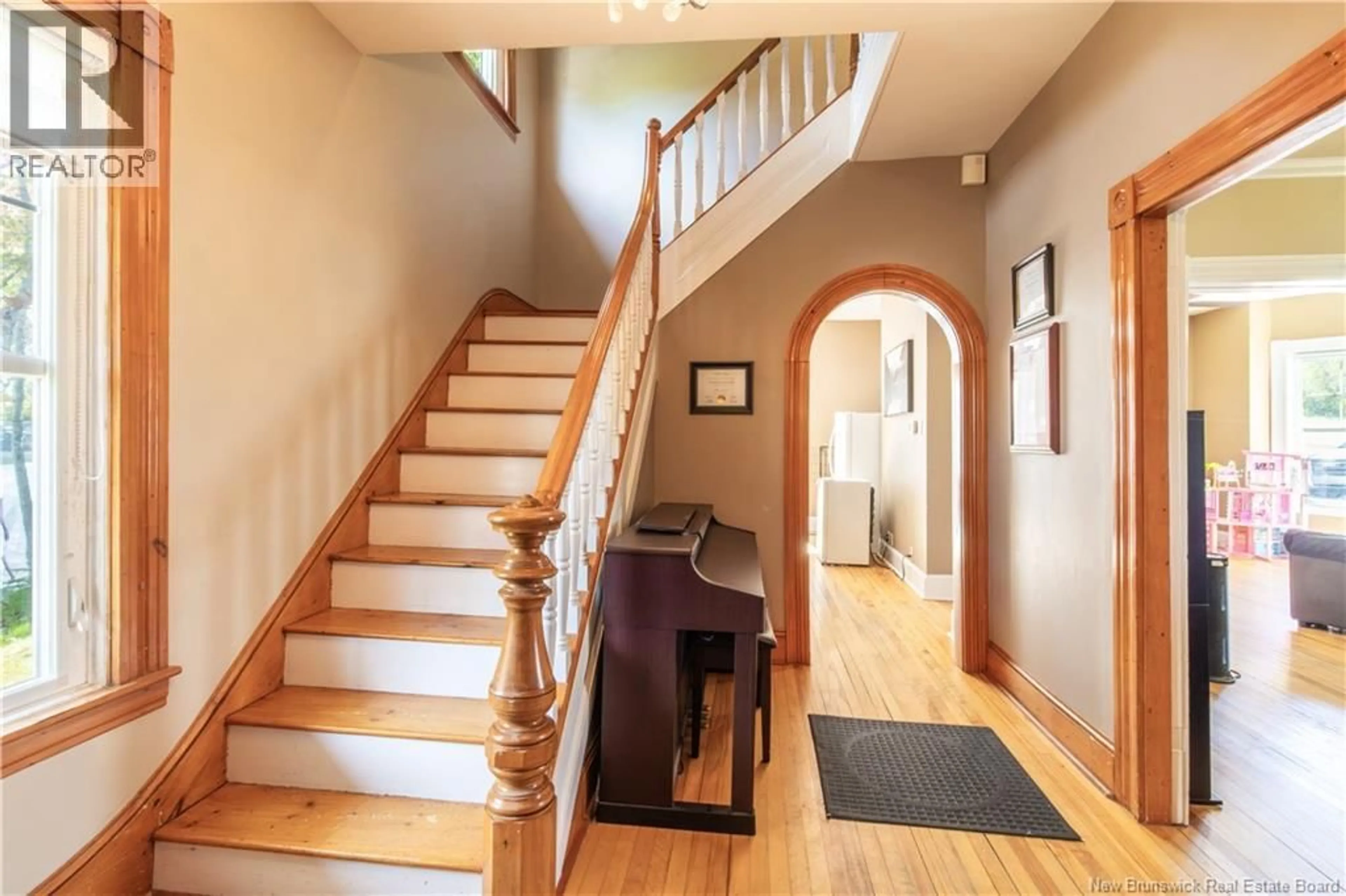 Indoor entryway for 70 EVERETT STREET, Hampton New Brunswick E5N5B1