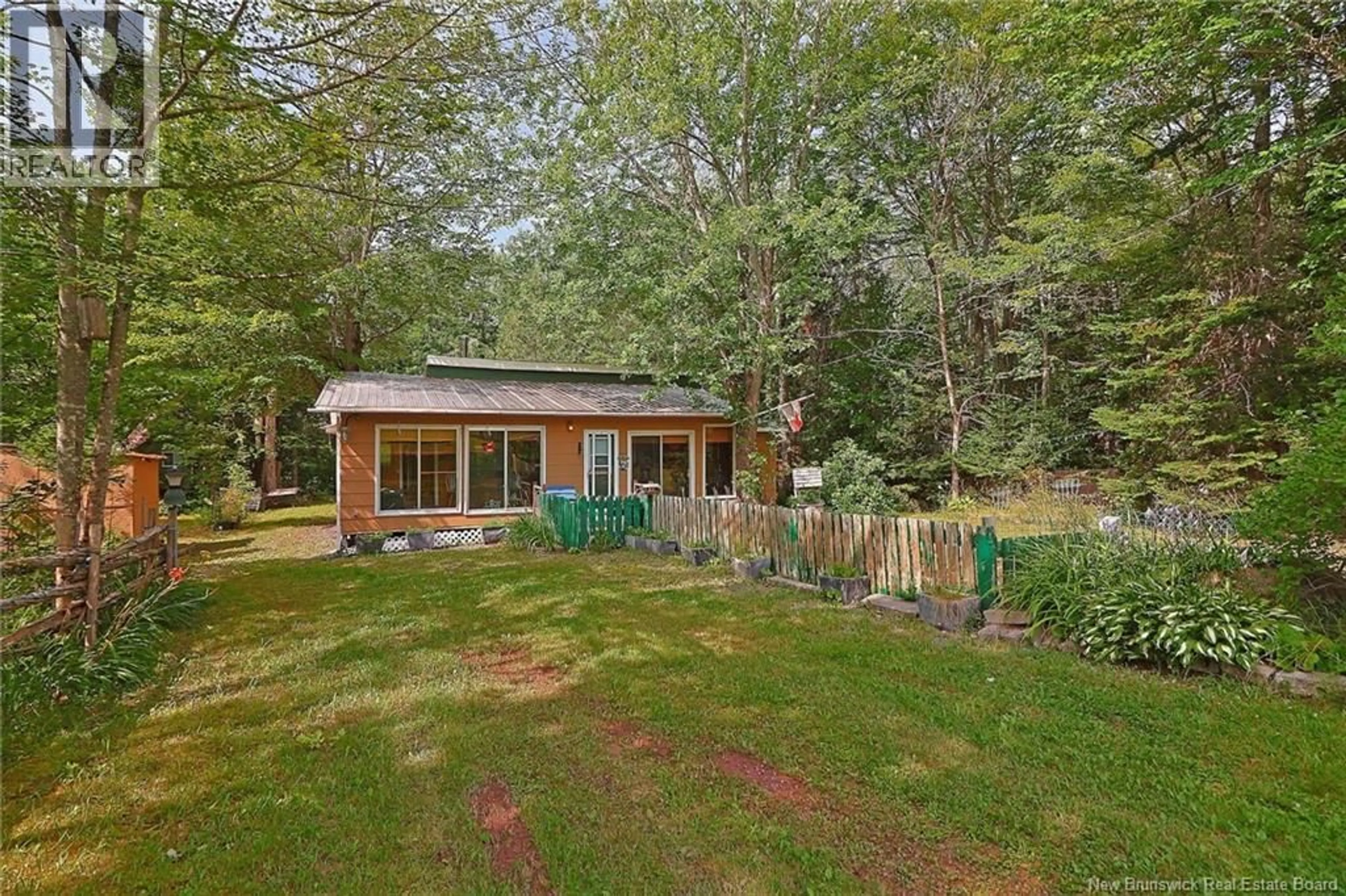 Patio, water/lake/river/ocean view for 13 MILLS CRESCENT, Mill Cove New Brunswick E4C3W9